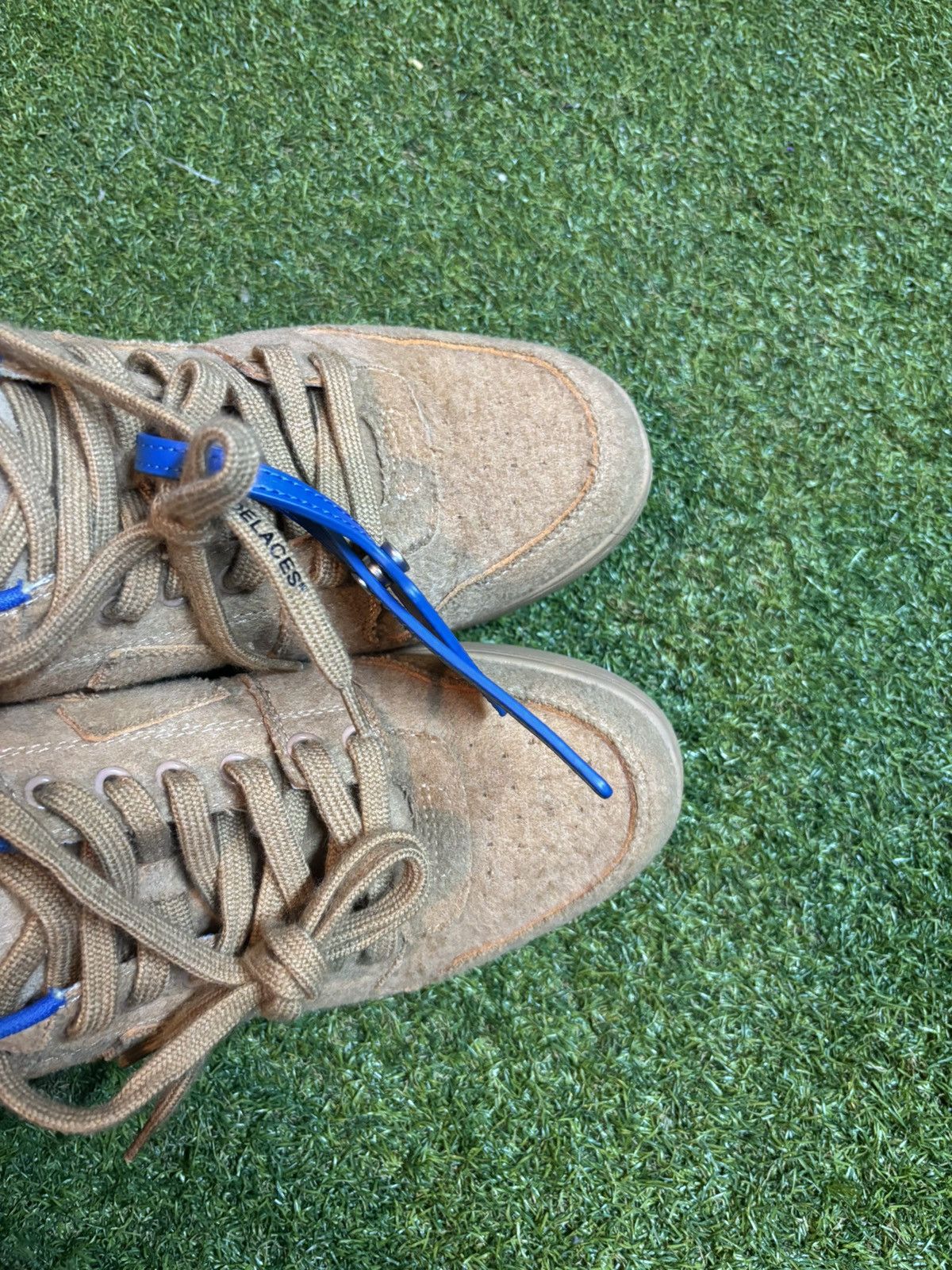 Off-White Off White Out Of Office ‘Camel’ Size US 12 / EU 45 - 8 Thumbnail