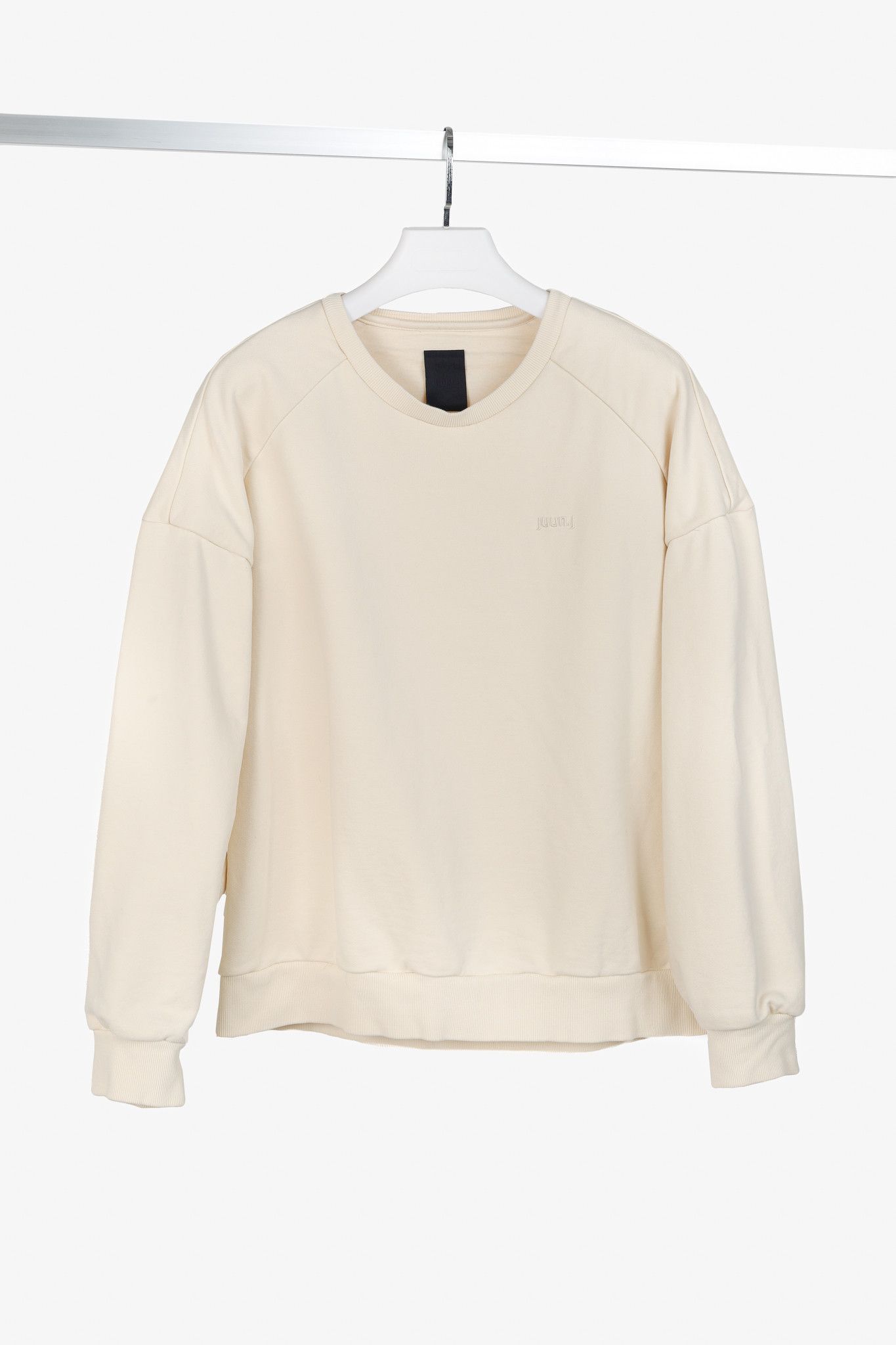 Juun.J JUUN.J Cream Cotton French-Terry Graphic Crewneck Sweatshirt Size US S / EU 44-46 / 1 - 1 Thumbnail