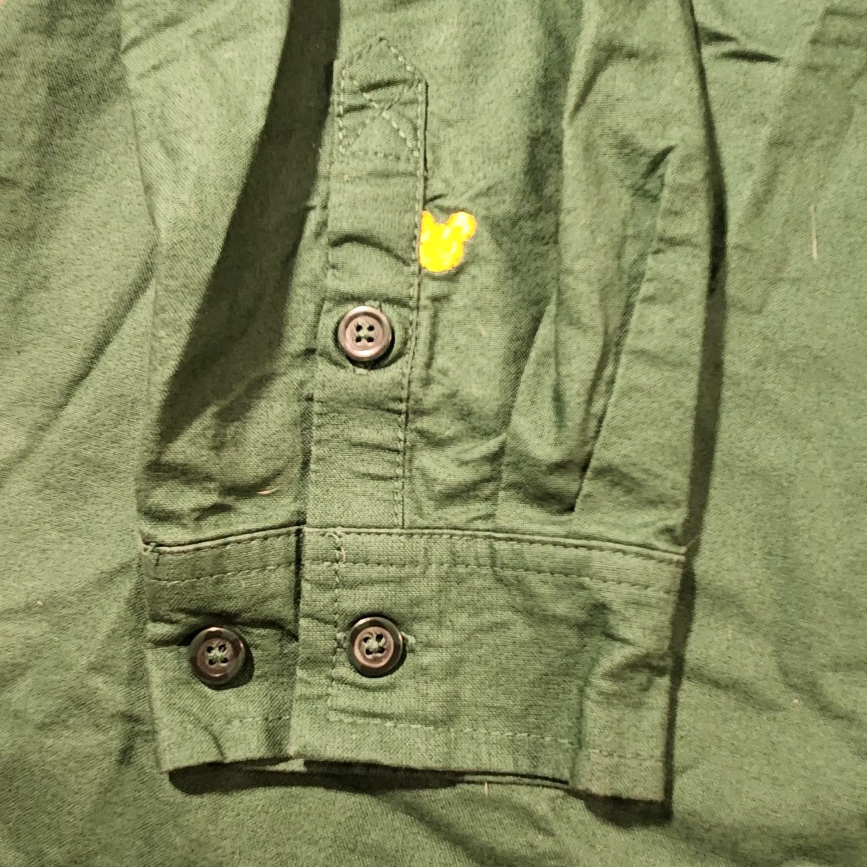 Disney VINTAGE? No. Disney Shirt Mens XL Green Button Front Allover Embroidered Mickey Mouse Print Size US XL / EU 56 / 4 - 4 Thumbnail