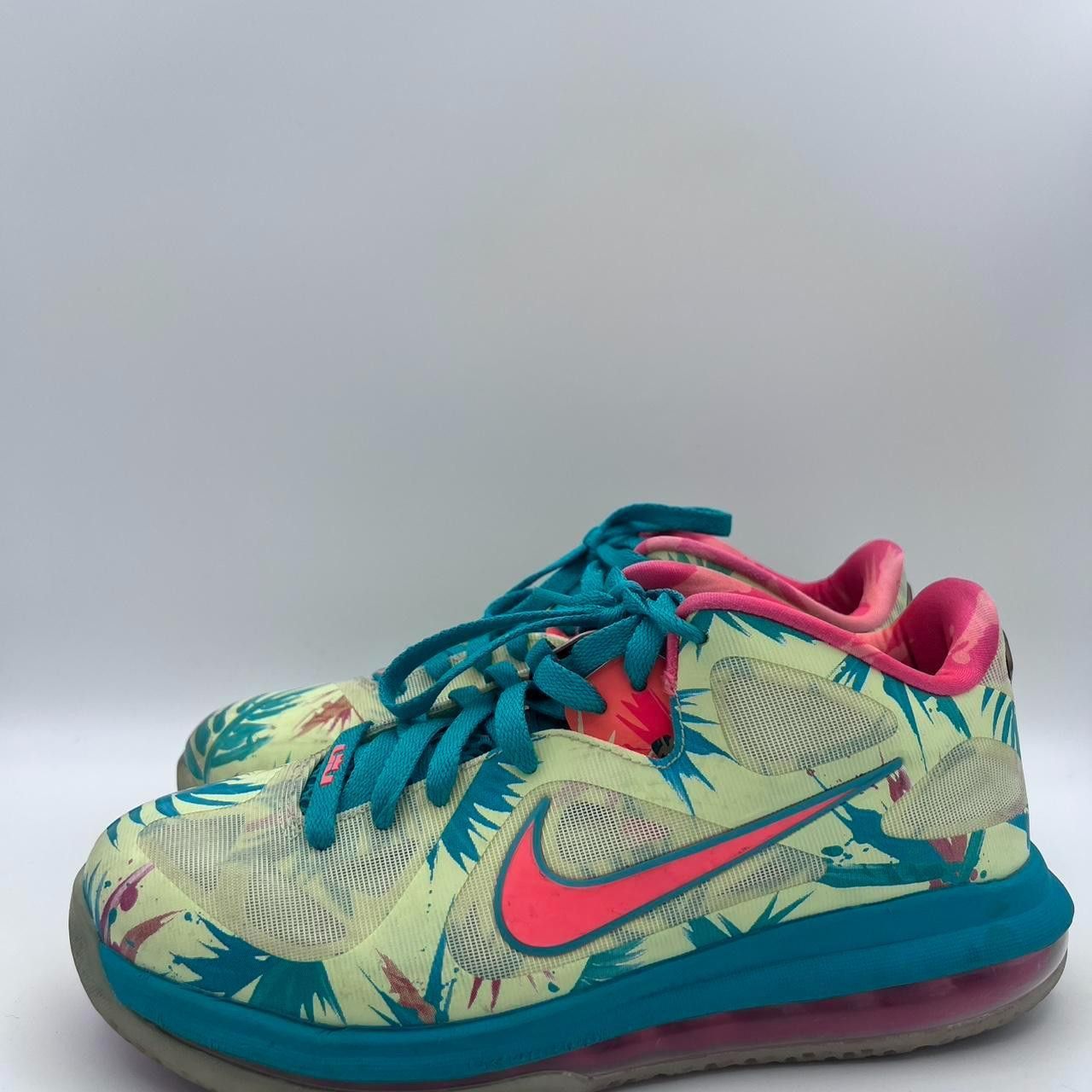 Nike Nike LeBron 9 Low LeBronold Palmer 2022 Size M 7.5 / W 9 Size US 7.5 / EU 40-41 - 2 Thumbnail