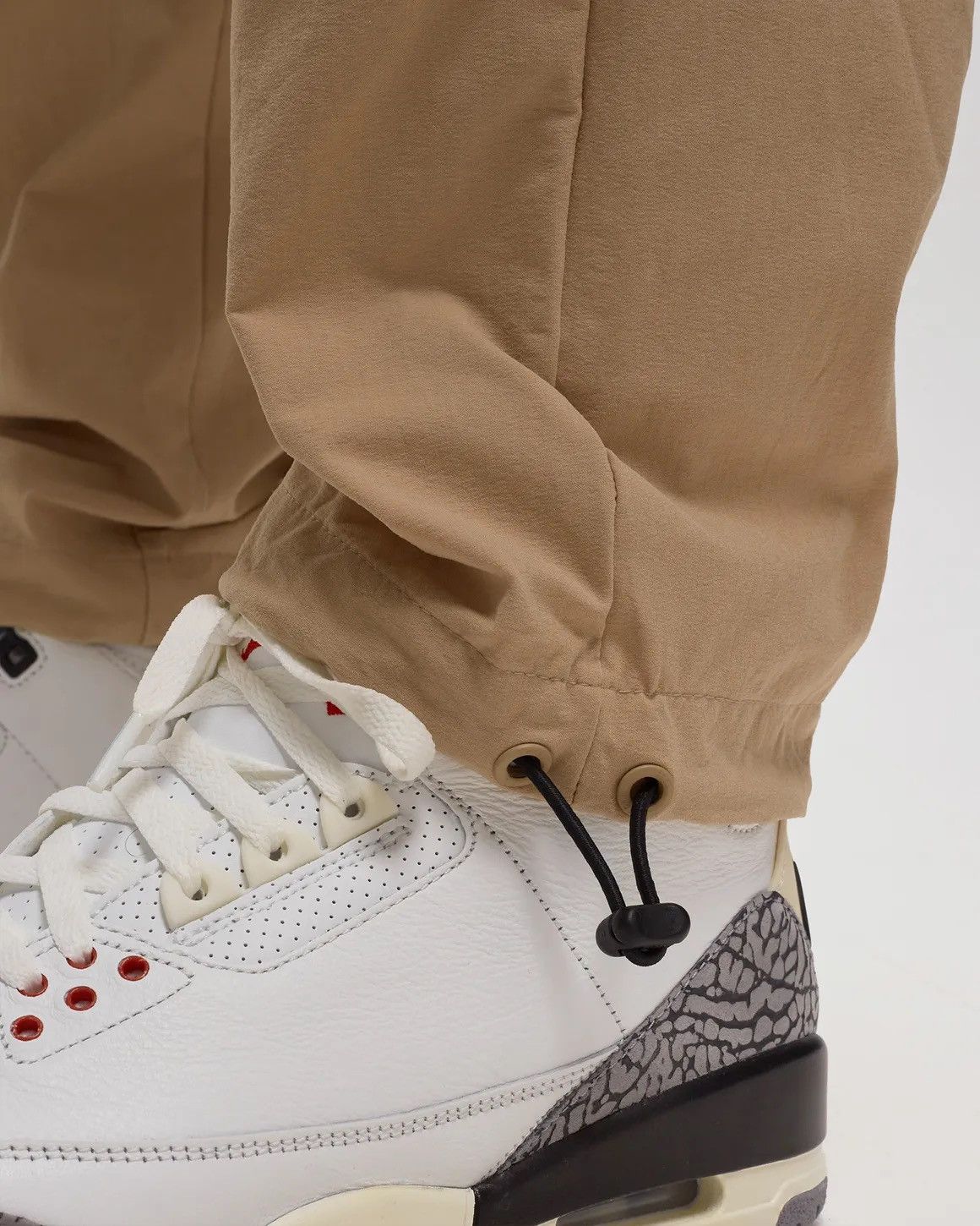 Jordan Brand Nike Air Jordan Essentials Men's Woven Tan Pants Size US 30 / EU 46 - 5 Thumbnail