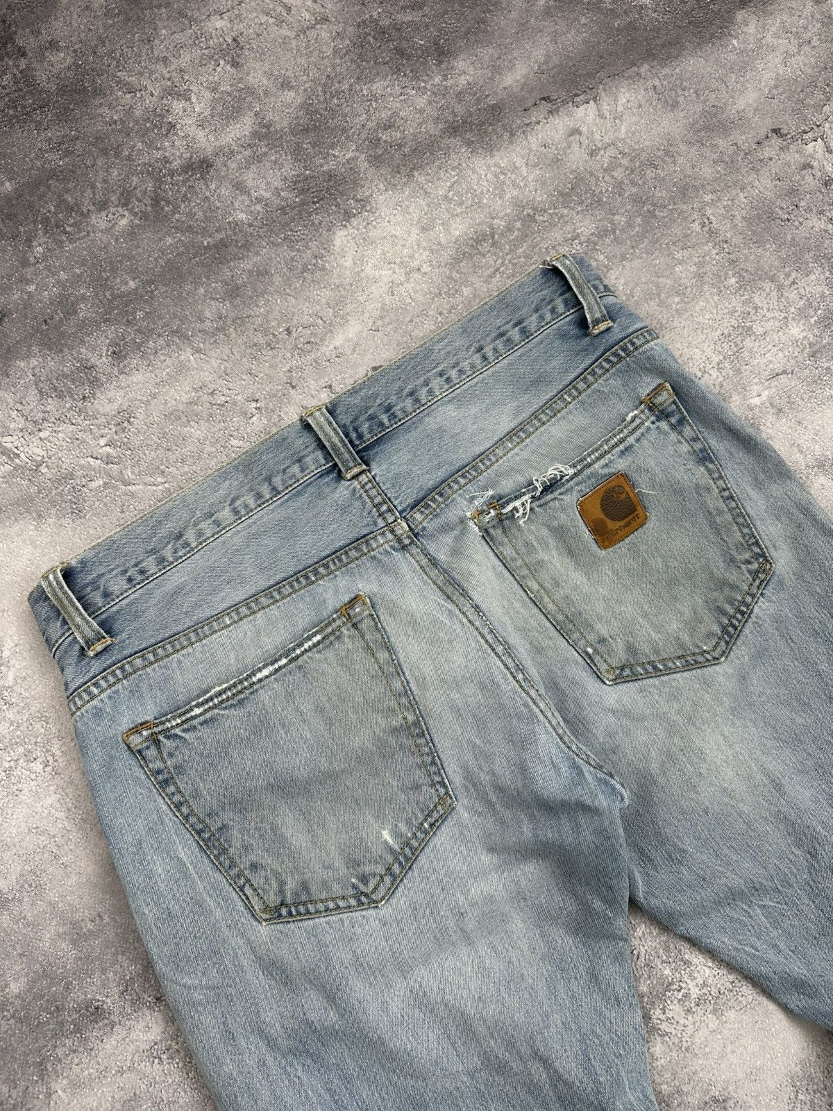 Carhartt Vintage Carhartt Thrashed Blue Crazy Faded Denim Jeans Y2K Size US 32 / EU 48 - 19 Thumbnail