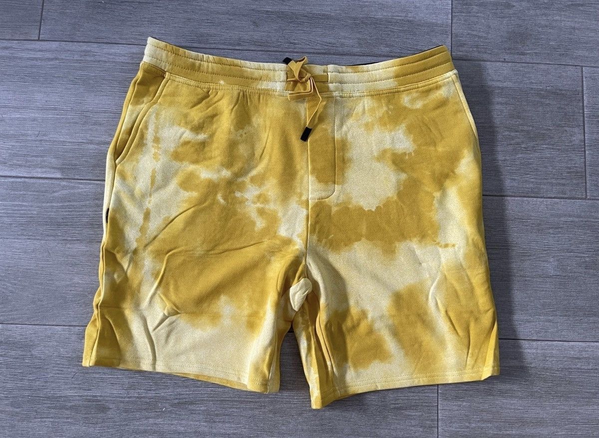 Stance Socks Stance Shelter Short with Butter Blend Yellow Size L Large Size US 36 / EU 52 - 1 Thumbnail