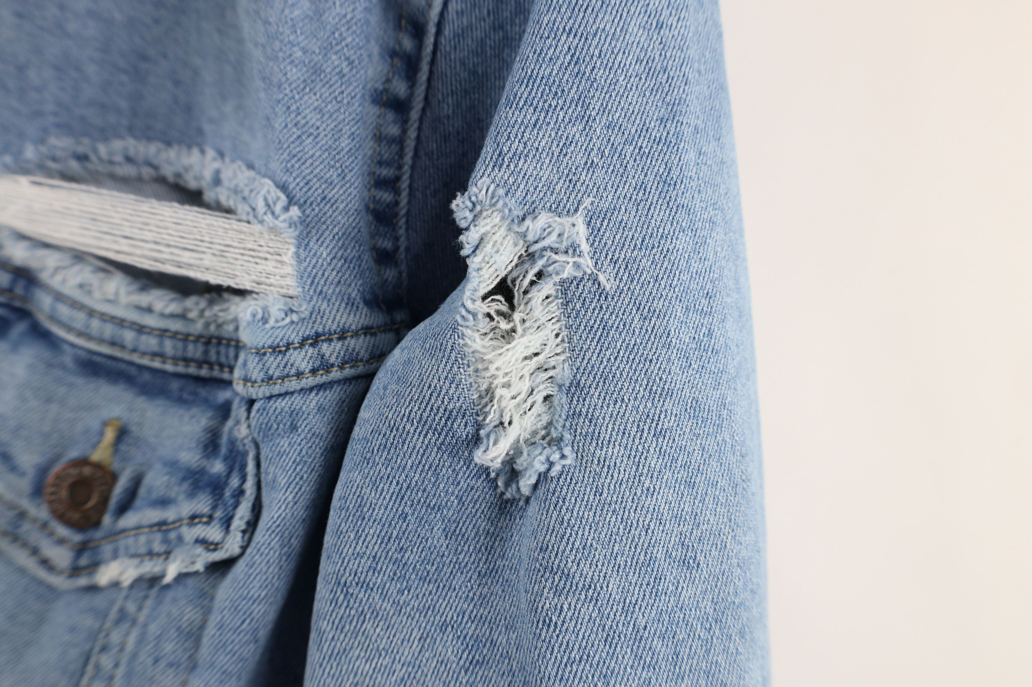 Levi's × Vintage Y2K Levis Stretch Full Button Denim Jean Trucker Jacket Size XL / US 12-14 / IT 48-50 - 5 Thumbnail