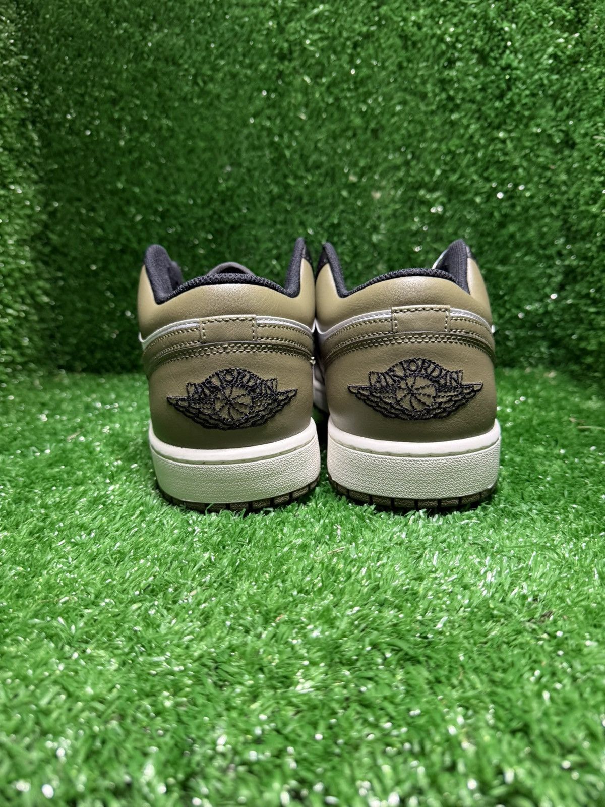 Nike Jordan 1 Low Black Toe Medium Olive size 13. Size US 13 / EU 46 - 6 Thumbnail