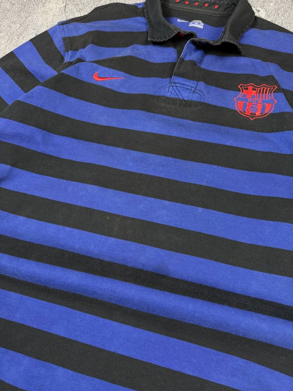 Nike VTG 2000s Nike FC Barcelona Stripe Rugby Longsleeve Y2K Size US XXL / EU 58 / 5 - 6 Thumbnail