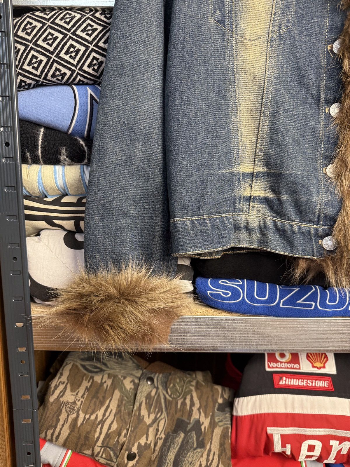 If Six Was Nine Y2K Denim Faux Fur Trim Jacket Distressed Washed Jean Size M / US 6-8 / IT 42-44 - 7 Thumbnail