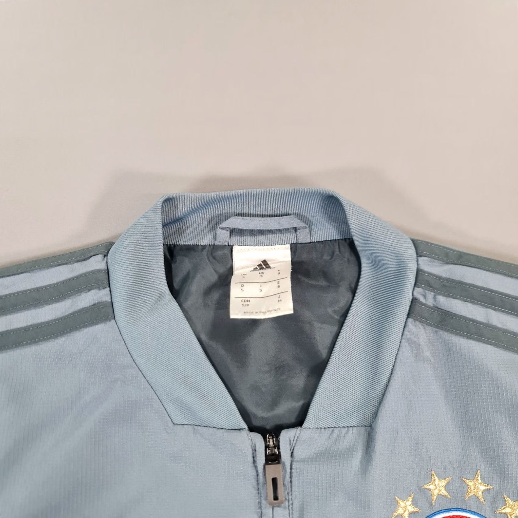 Vintage FC Bayern Munchen Mens Jacket Grey Small 2018 2019 Football Soccer CW7305 Size US S / EU 44-46 / 1 - 2 Thumbnail
