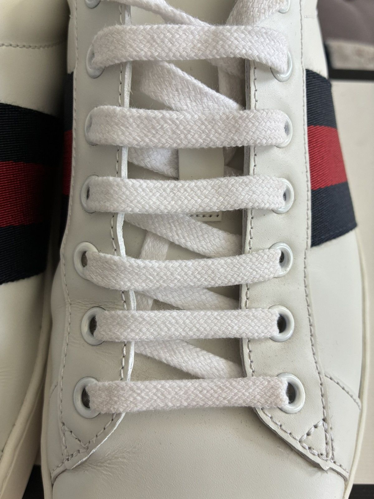 Gucci Gucci Ace Classic Leather Sneaker Size US 10 / EU 43 - 13 Thumbnail