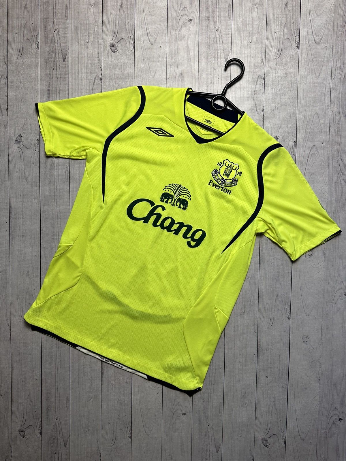 Umbro × Vintage Vintage Umbro Everton soccer jersey away yellow rare M Size US M / EU 48-50 / 2 - 1 Thumbnail