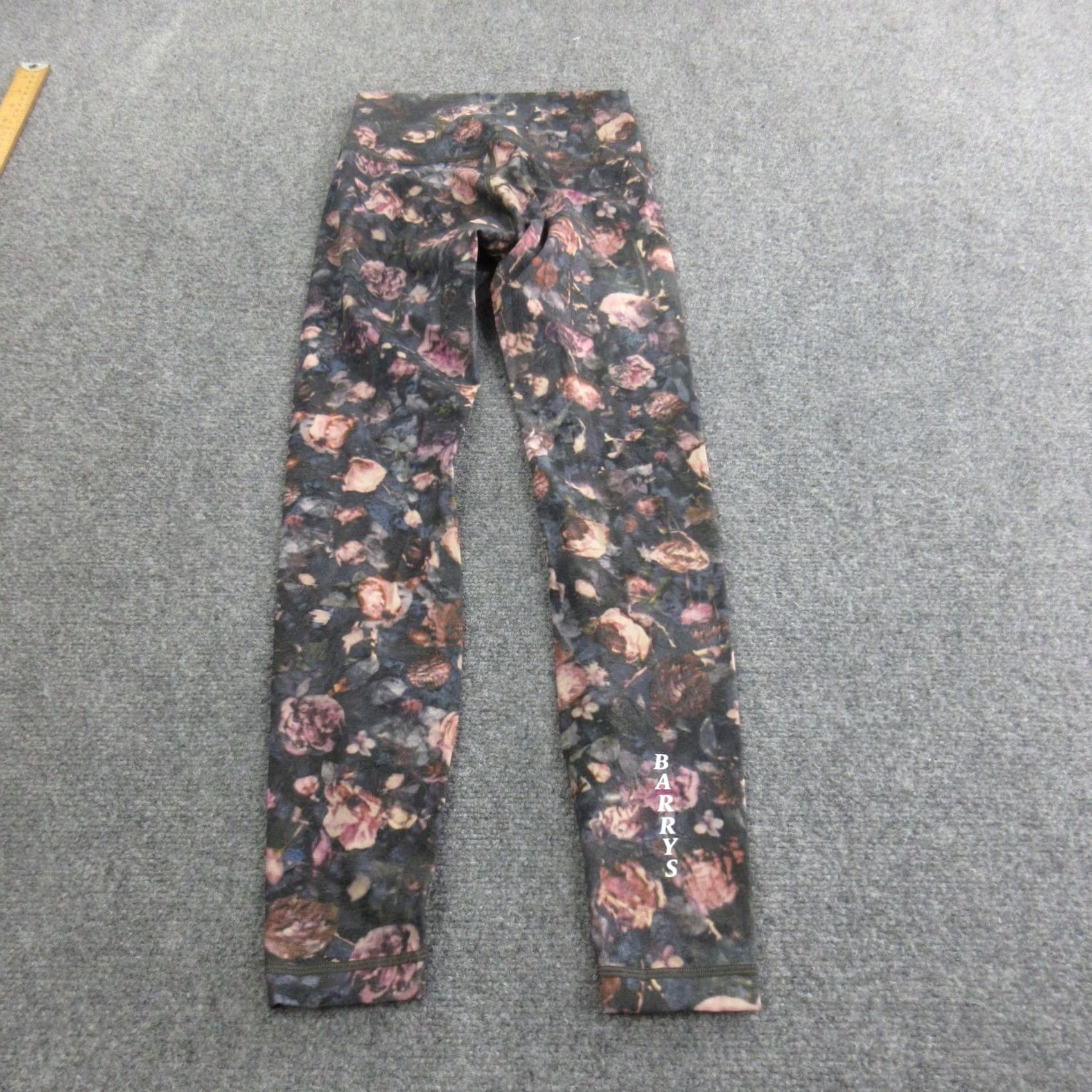 Lululemon VINTAGE Lululemon Pants Womens 4 Black Floral Leggings High Rise Barry's Bootcamp Yoga Size 27" / US 4 / IT 40 - 4 Thumbnail
