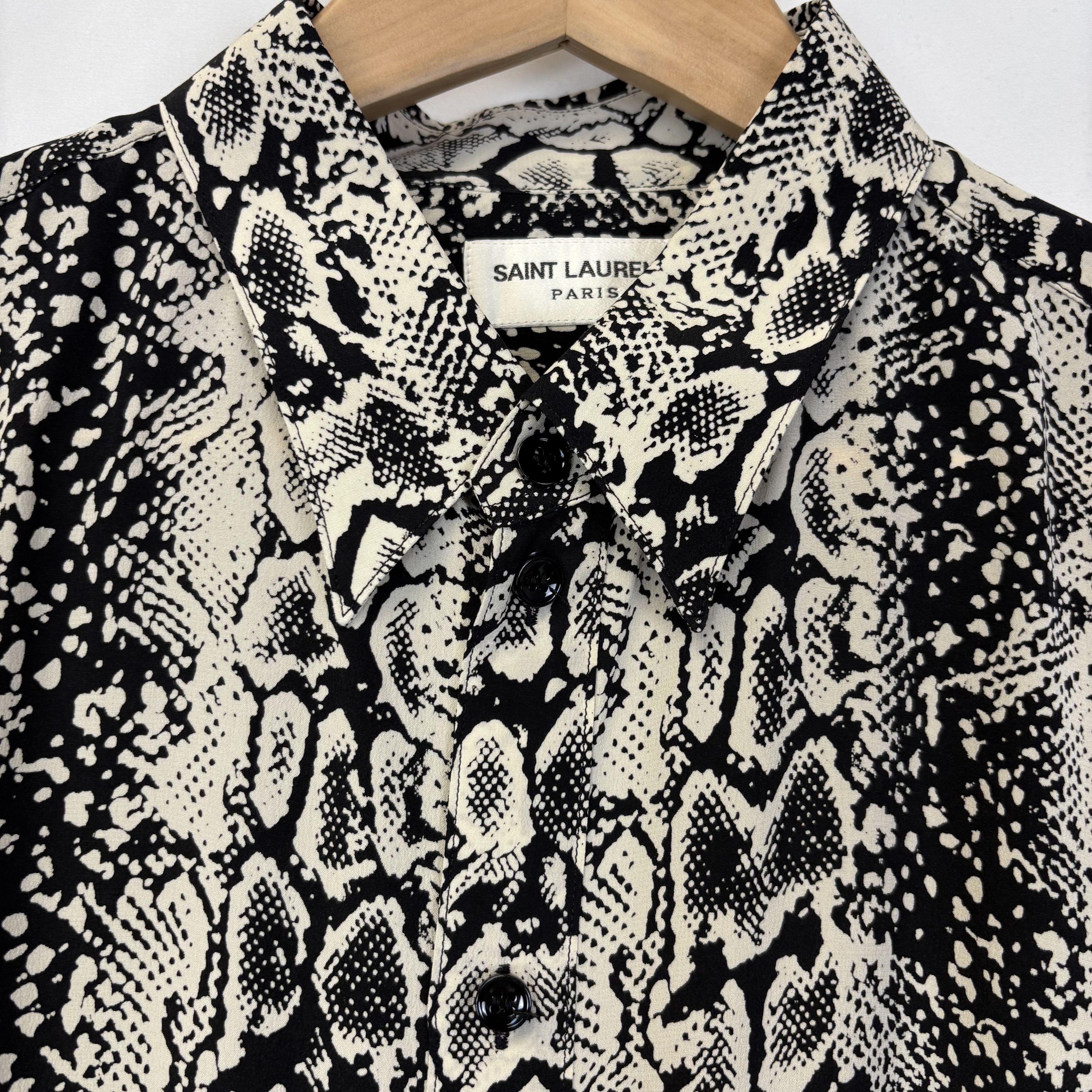 Saint Laurent Paris Saint Laurent Snake Shirt Size US L / EU 52-54 / 3 - 2 Thumbnail