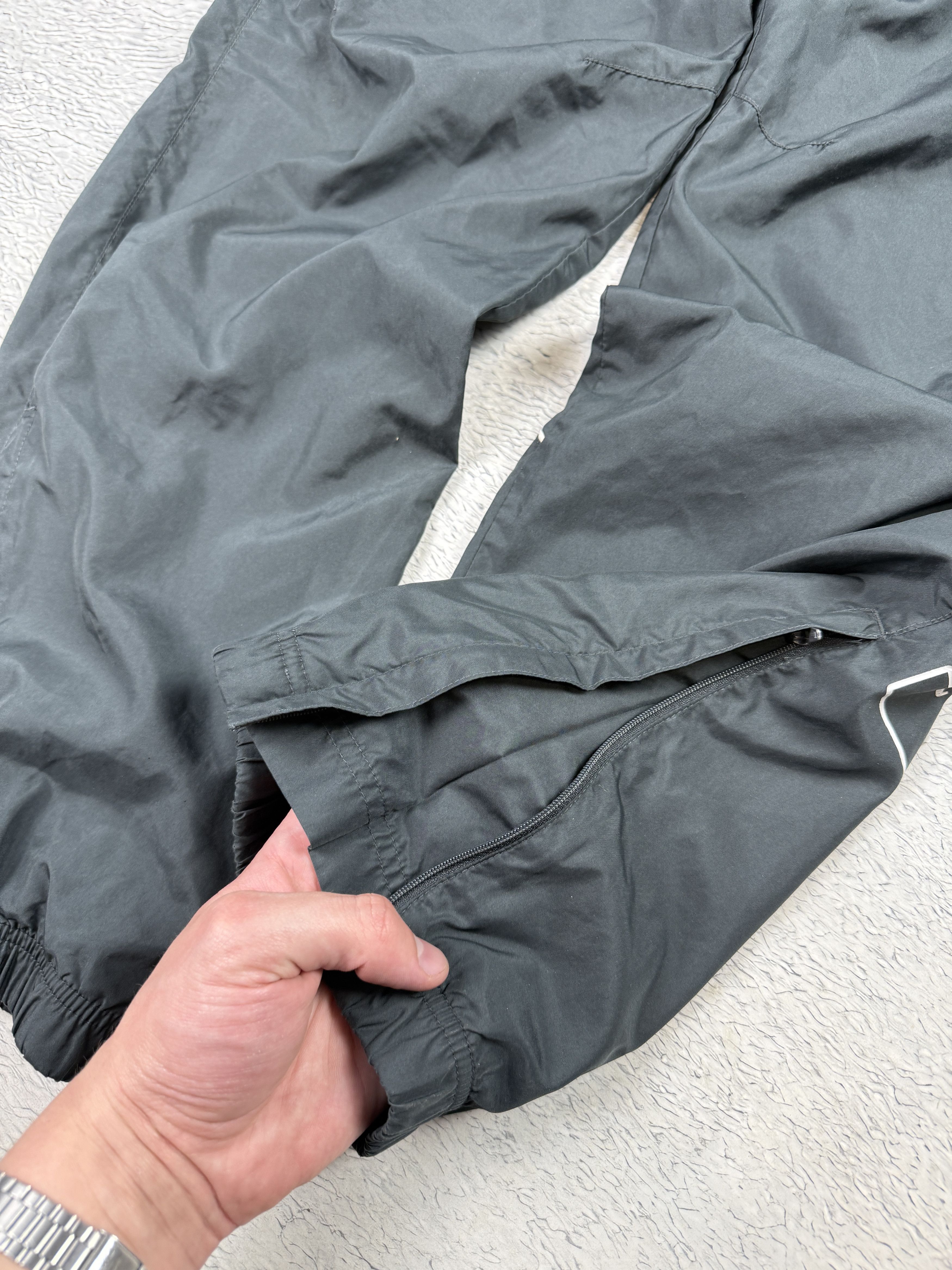 Nike × Vintage Nike Vintage Track Pants Nylon Parachute Windbreaker Grey Size US 32 / EU 48 - 6 Thumbnail