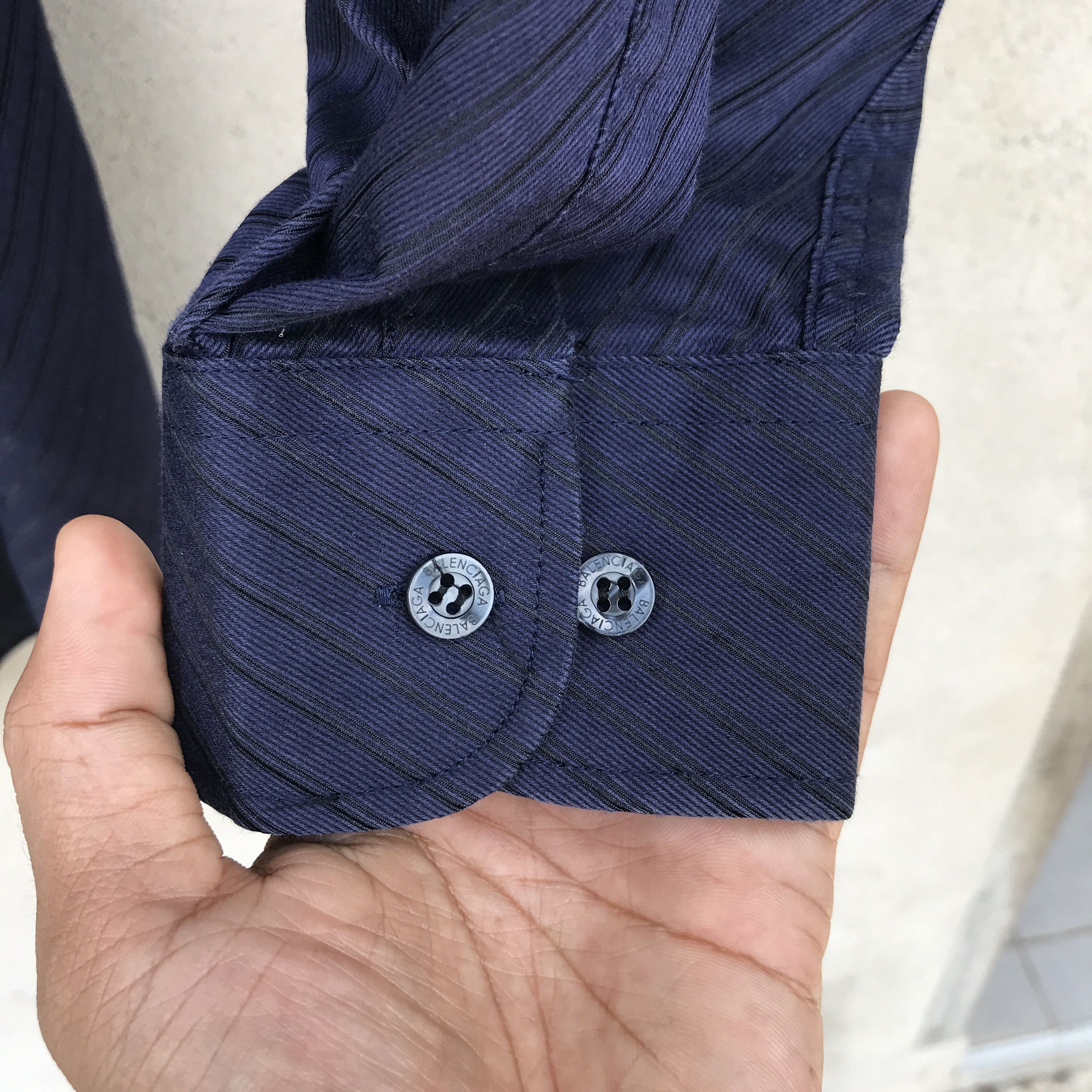 Balenciaga Vintage balenciaga button up shirt Size US L / EU 52-54 / 3 - 7 Thumbnail