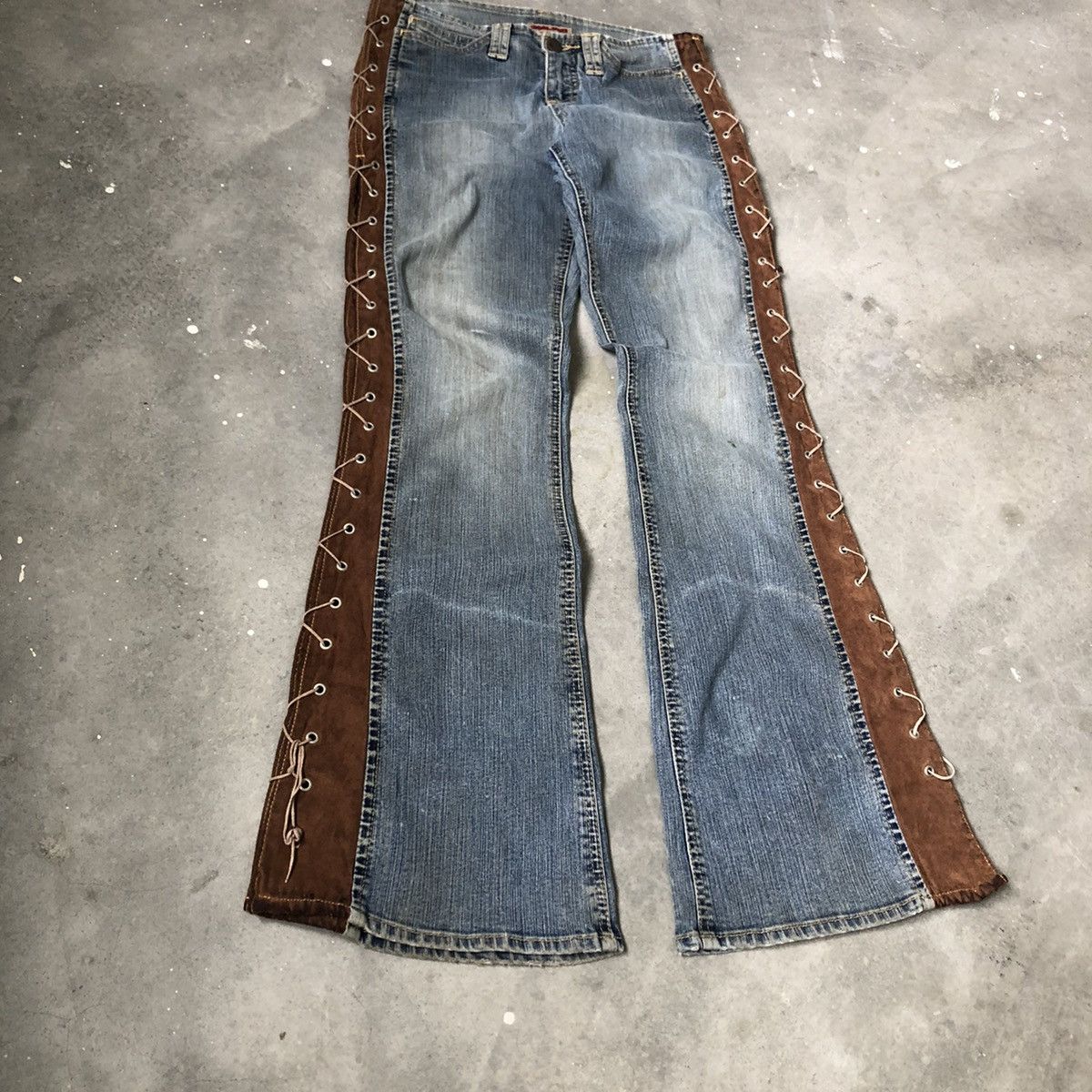 Hysteric Glamour × Japanese Brand Vintage JouJou Flare Japanese Brand distressed jean 🍒 Size US 31 - 3 Thumbnail