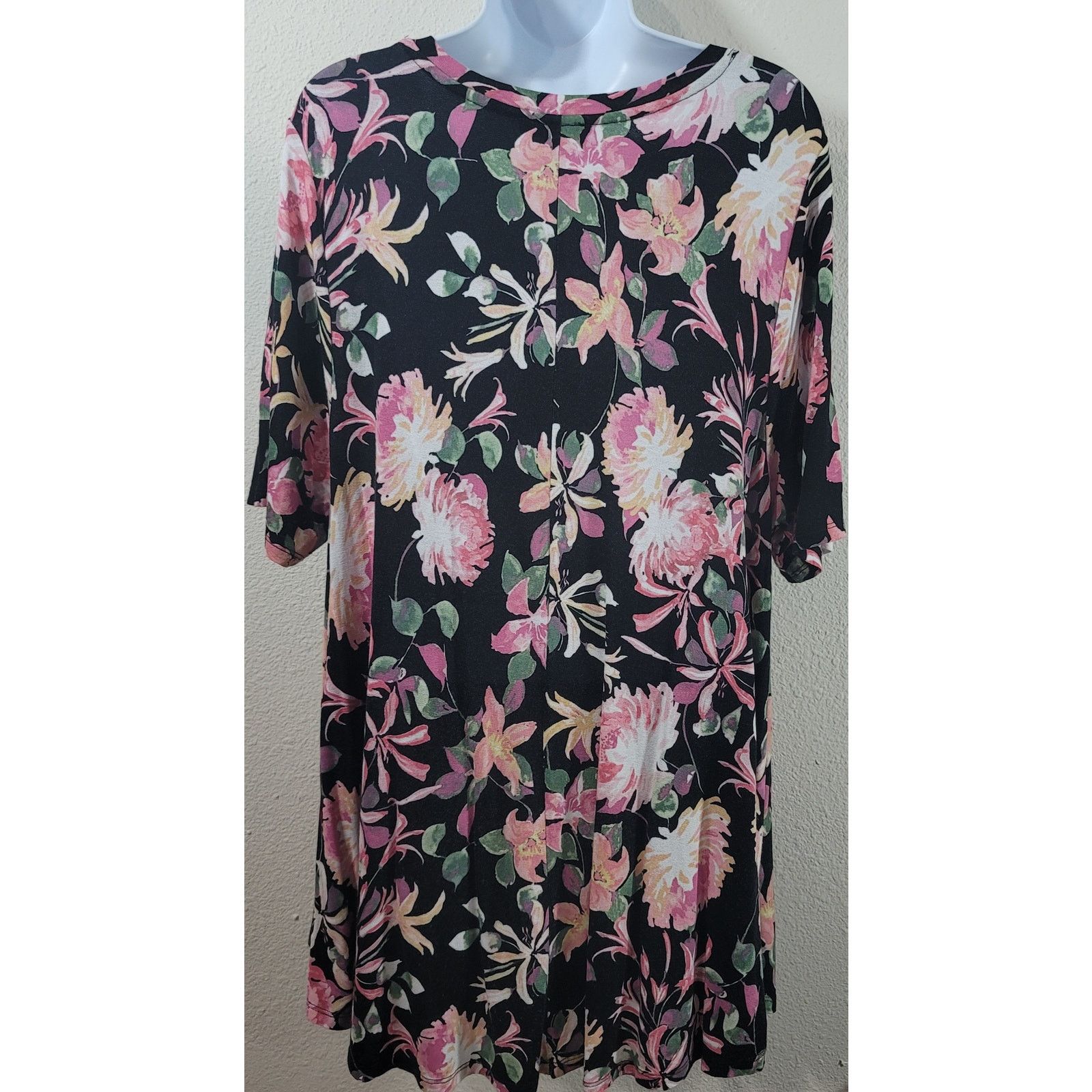 Other Lane Bryant Black Pink Floral Print Top 14 16 Lightweight Size XL / US 12-14 / IT 48-50 - 2 Thumbnail