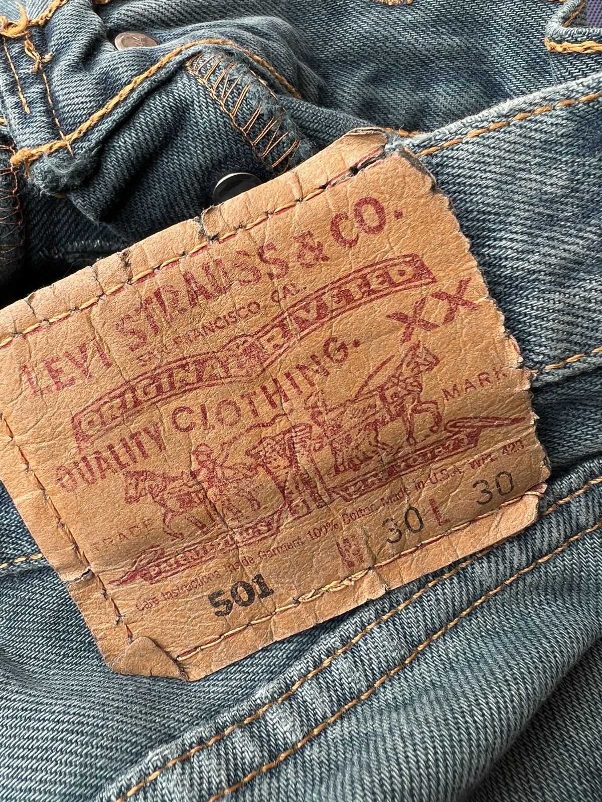 Levi's Vintage 90s Levi’s 501 Distress Mud Fade Green Denim Jeans Size US 30 / EU 46 - 22 Thumbnail