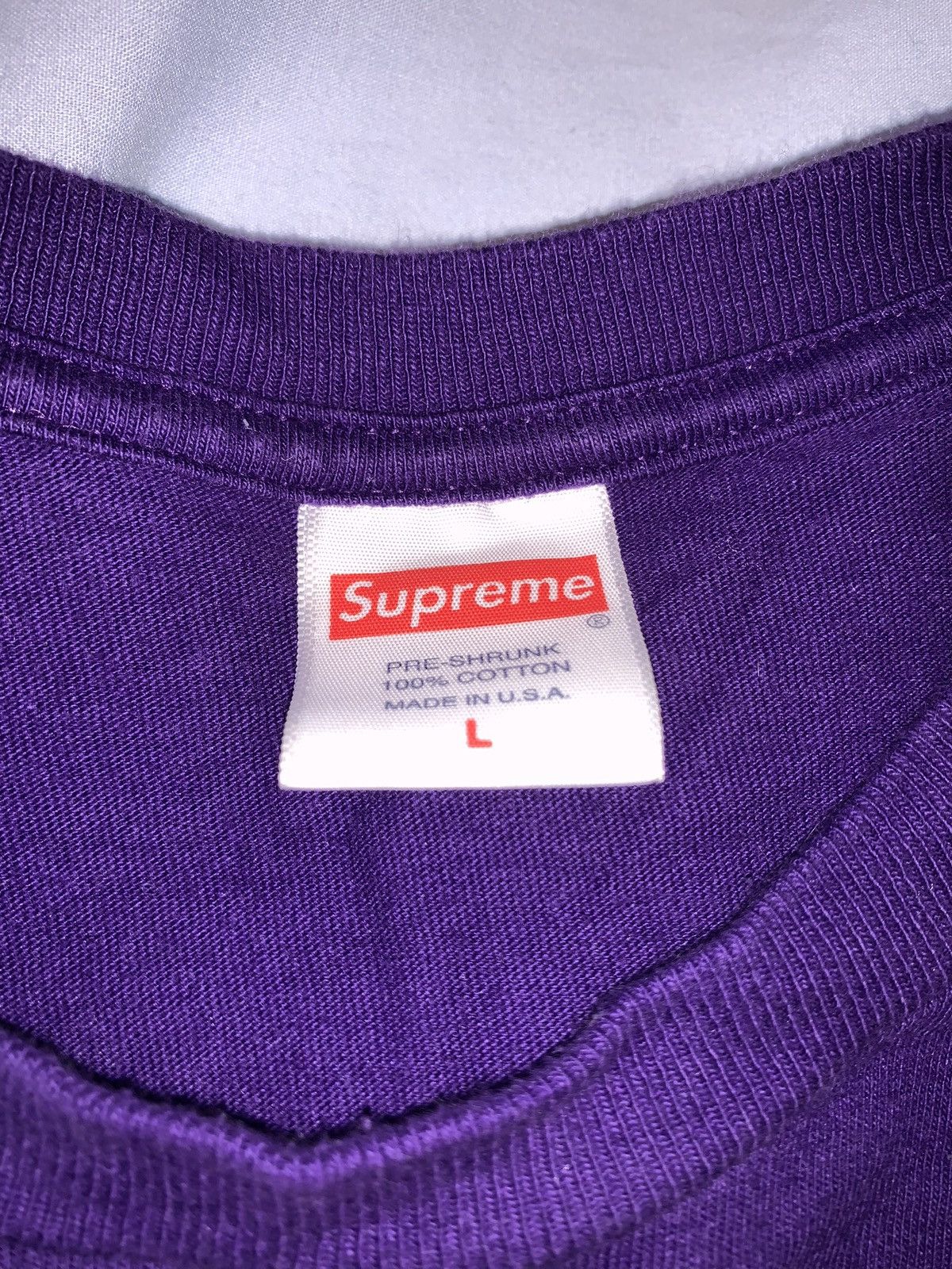 Supreme Supreme purple tee Size US L / EU 52-54 / 3 - 3 Thumbnail