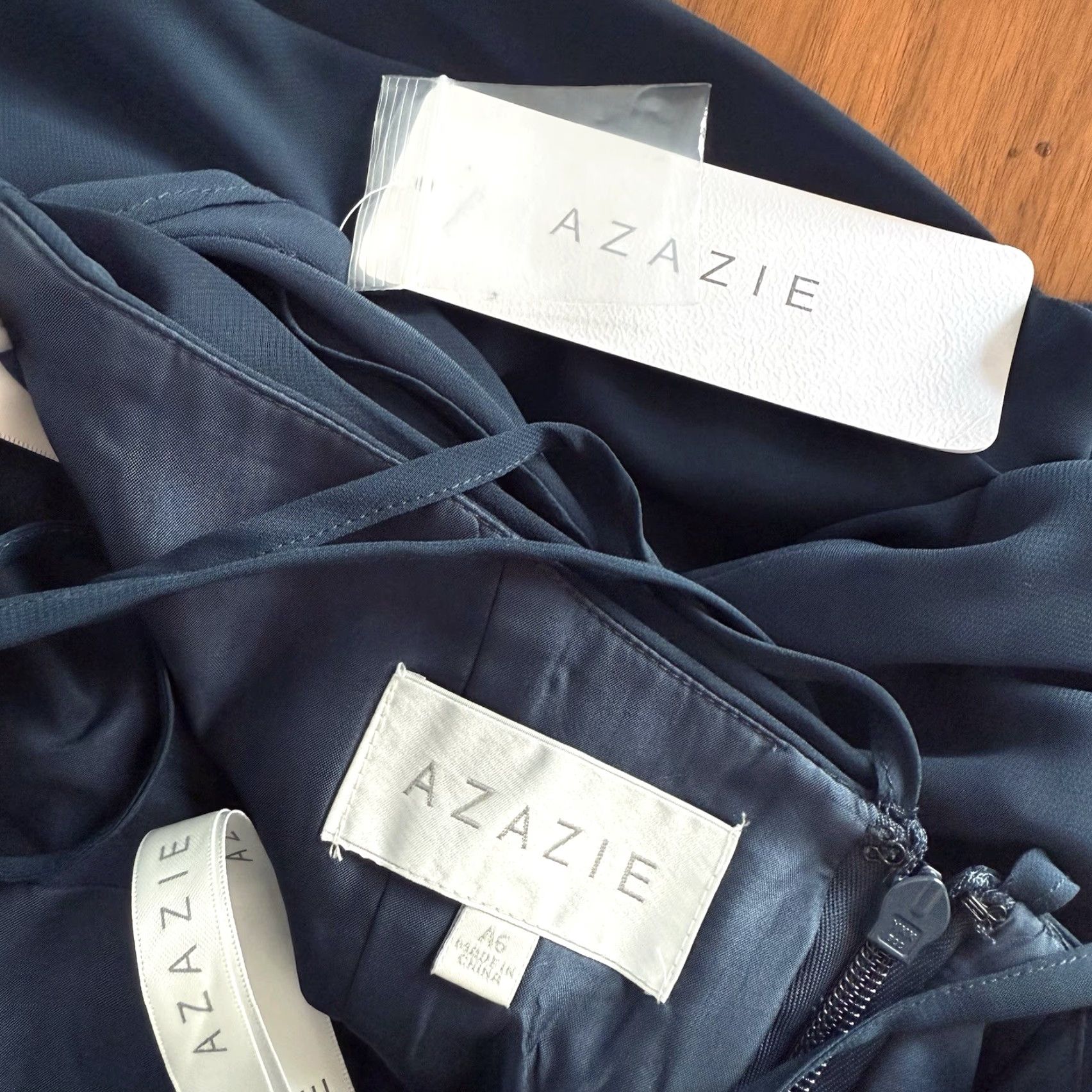 Vintage Azazie Aubrey Navy Dress Gown Bridesmaid Sleeveless Size 6 Navy 100% polyester Womens Gown Size ONE SIZE - 6 Thumbnail