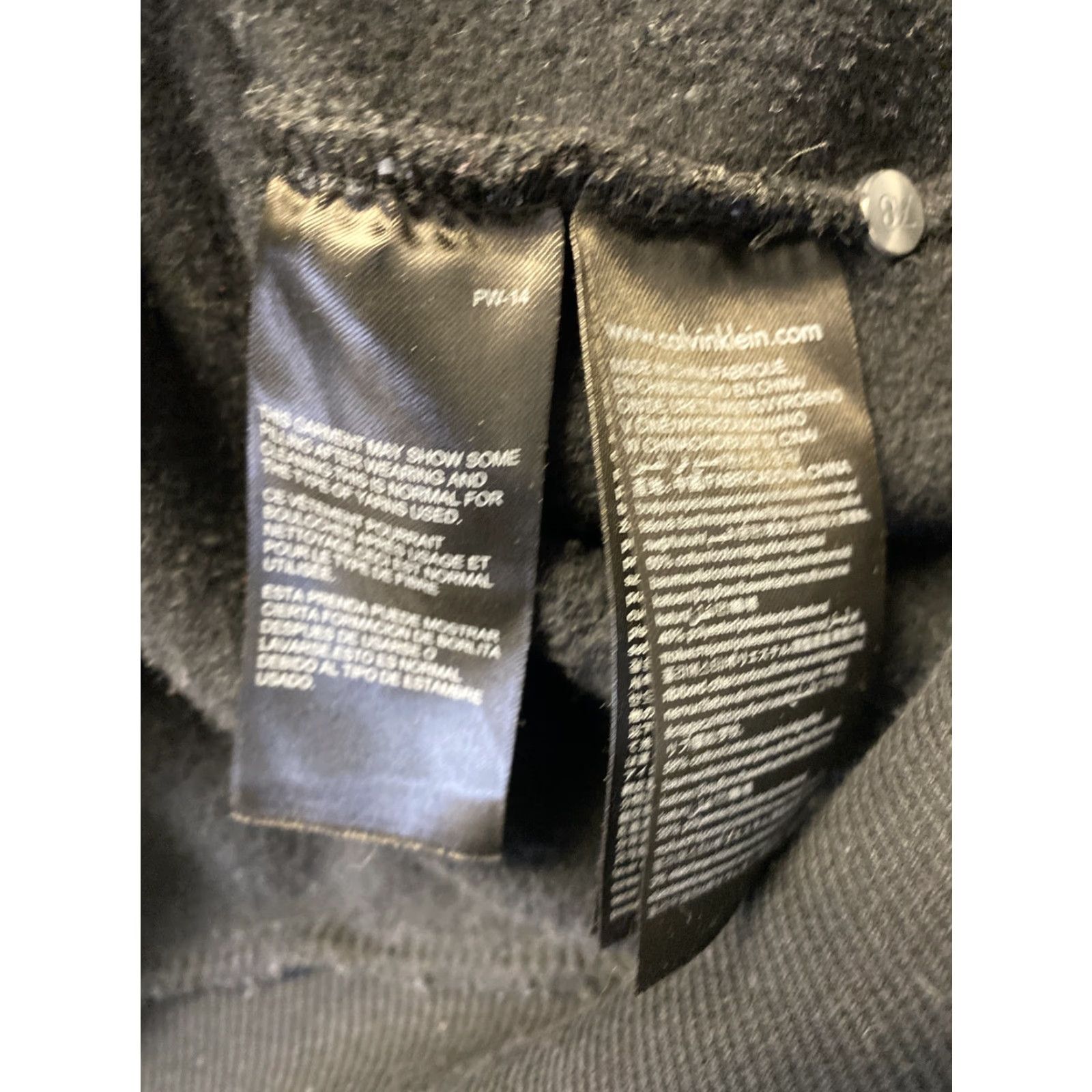 Calvin Klein VINTAGE Calvin Klein Sweatshirt Graphic Logo Crew Neck Adult Size S Black Cotton Blend Mens Size US S / EU 44-46 / 1 - 7 Thumbnail