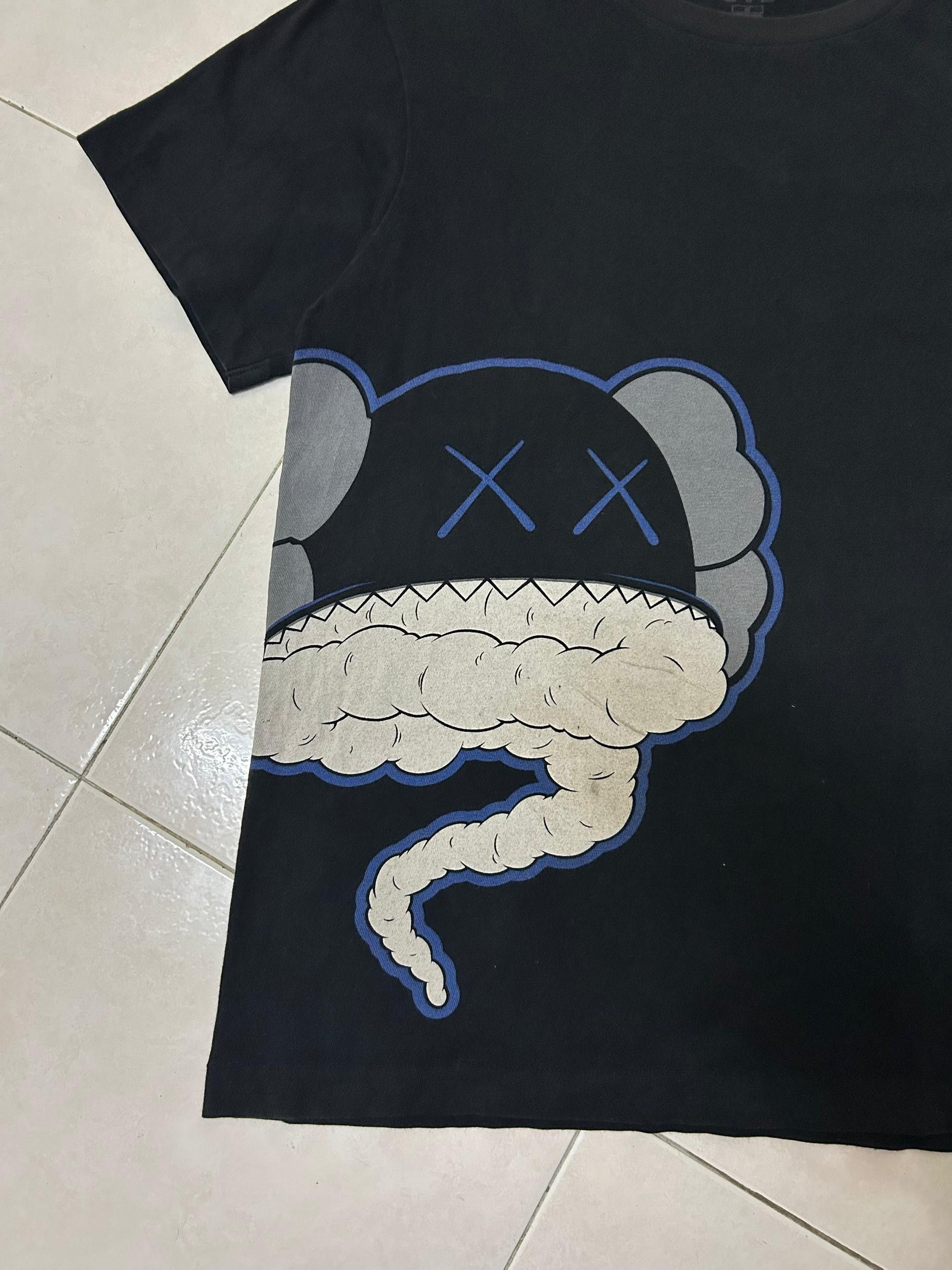 Kaws Vintage Kaws Overprint Single Stitch Tees Size US M / EU 48-50 / 2 - 2 Thumbnail
