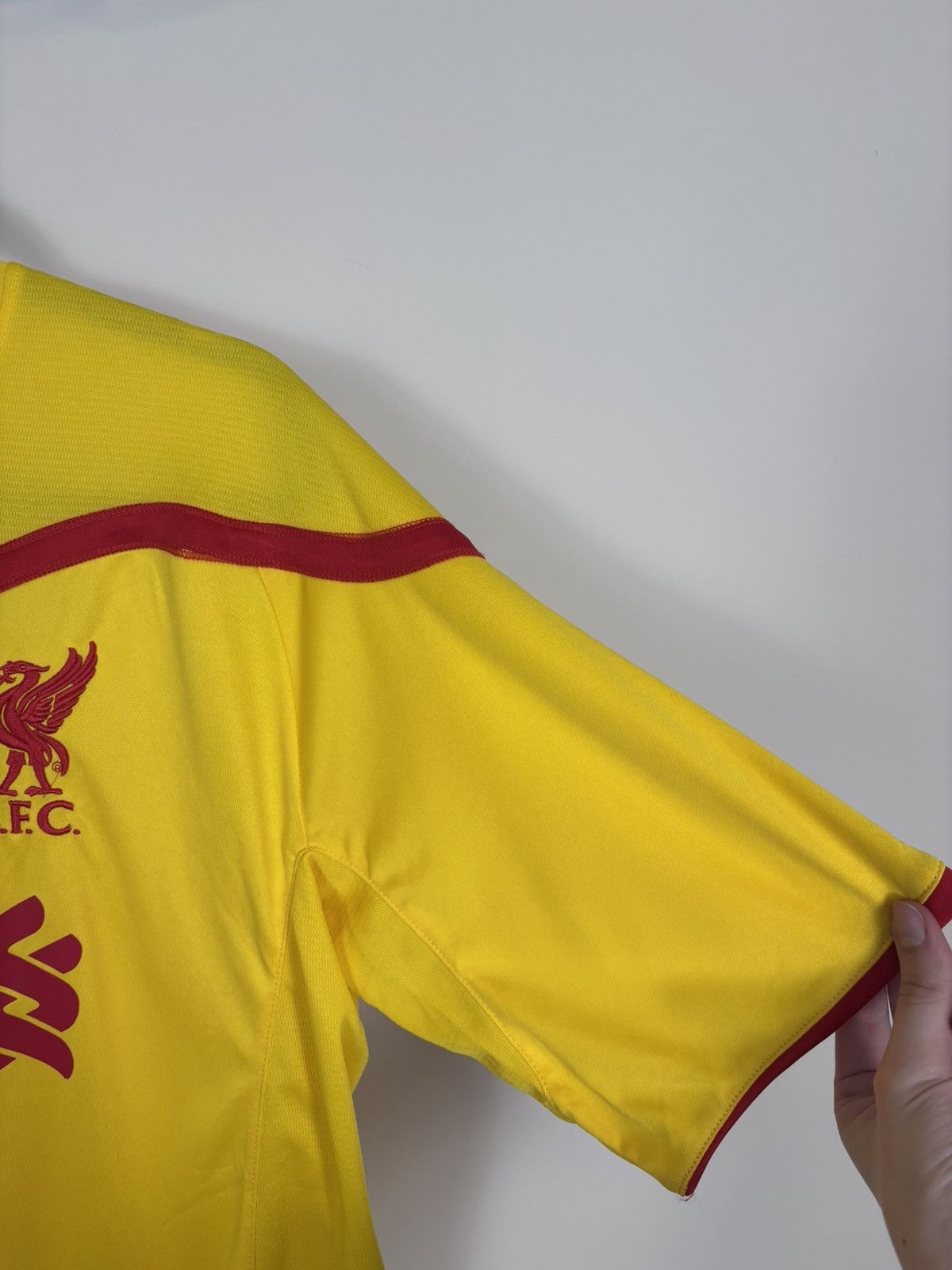 Warrior Warrior Liverpool 2014/2015 Away NWT Football Soccer Jersey Size US XL / EU 56 / 4 - 6 Thumbnail
