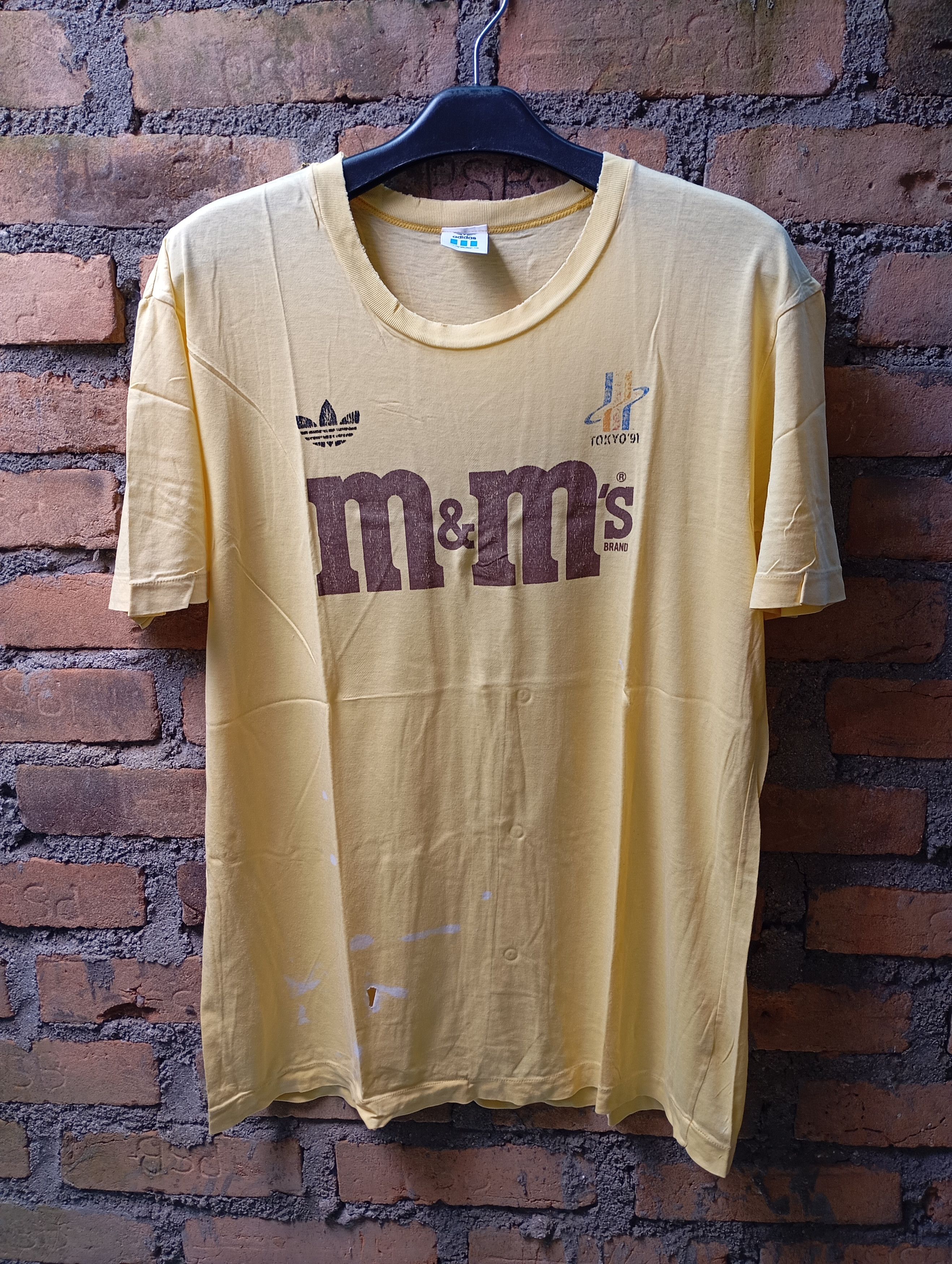 Adidas × Descente × Vintage Vintage Distressed Adidas M&M's Tees Size US S / EU 44-46 / 1 - 1 Thumbnail