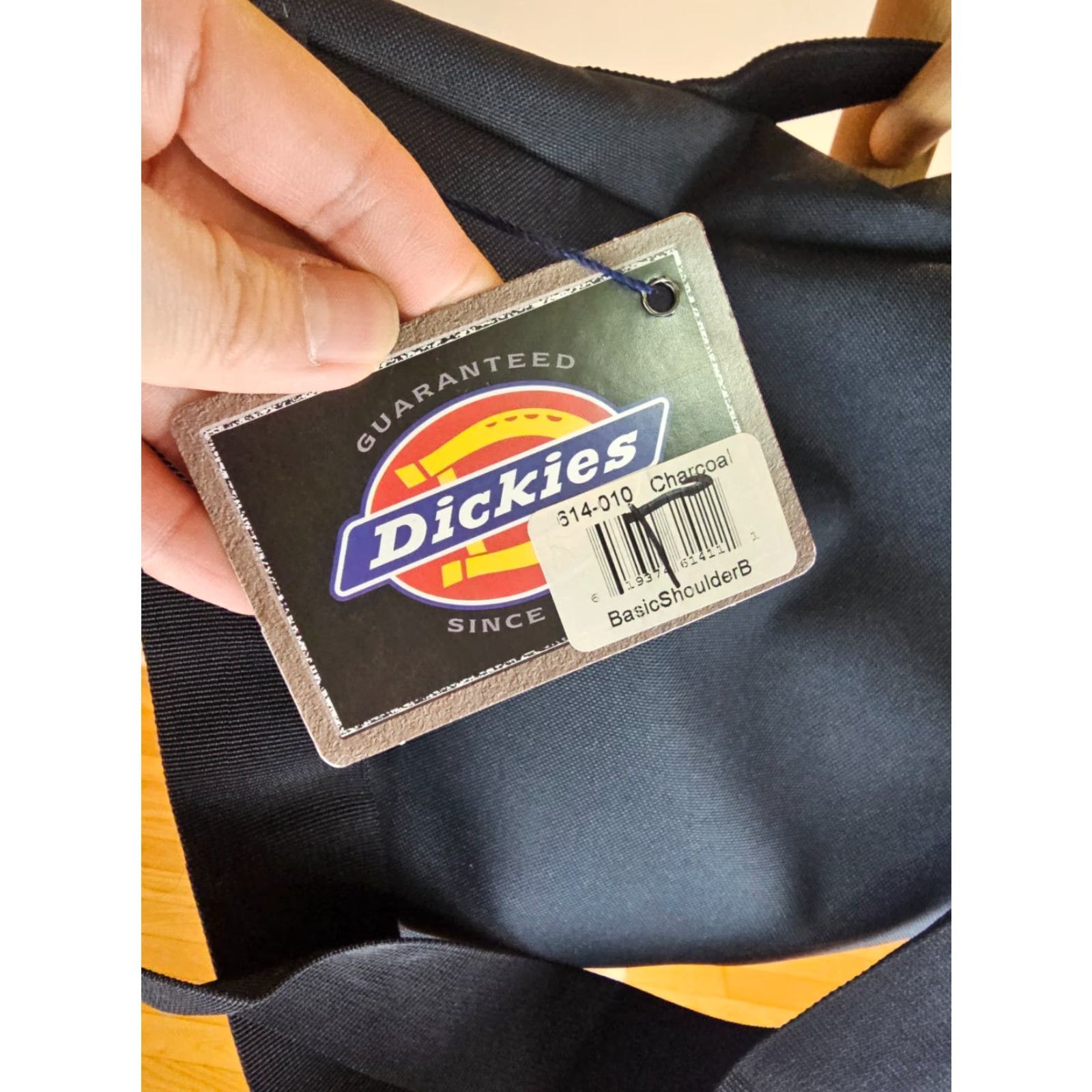 Dickies VINTAGE NWT 90's DICKIES YAK PAK CROSS BAG SZ 16X13X4 Black Canvas Crossbody Mens Womens Unisex Adults Size ONE SIZE - 6 Thumbnail