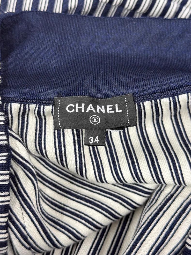 Chanel Chanel 25P black and white vertical striped skirt Size 42" / US 20 - 3 Thumbnail
