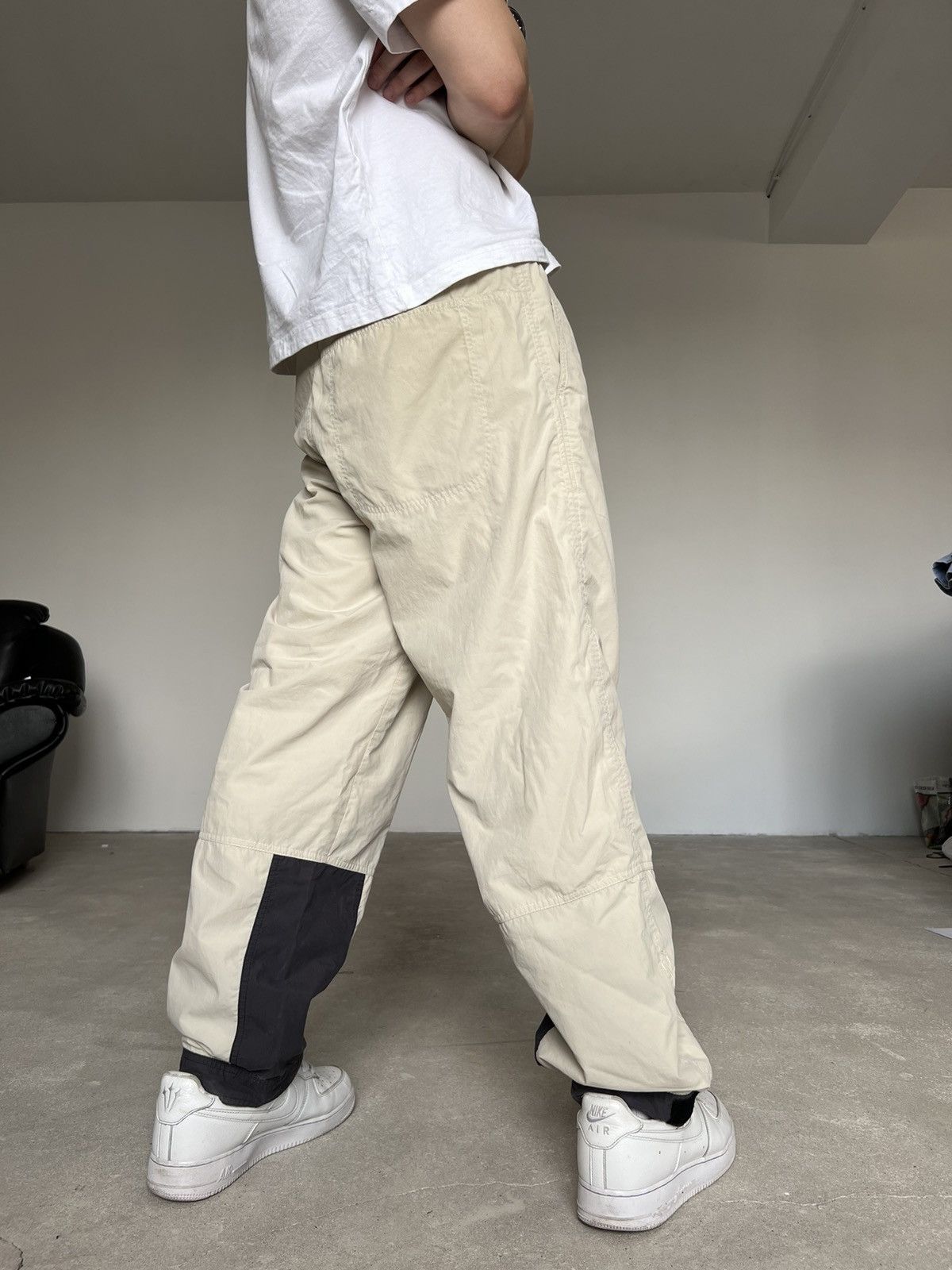 Nike × Vintage Vintage Nike Track Pants Baggy Size US 34 / EU 50 - 15 Thumbnail