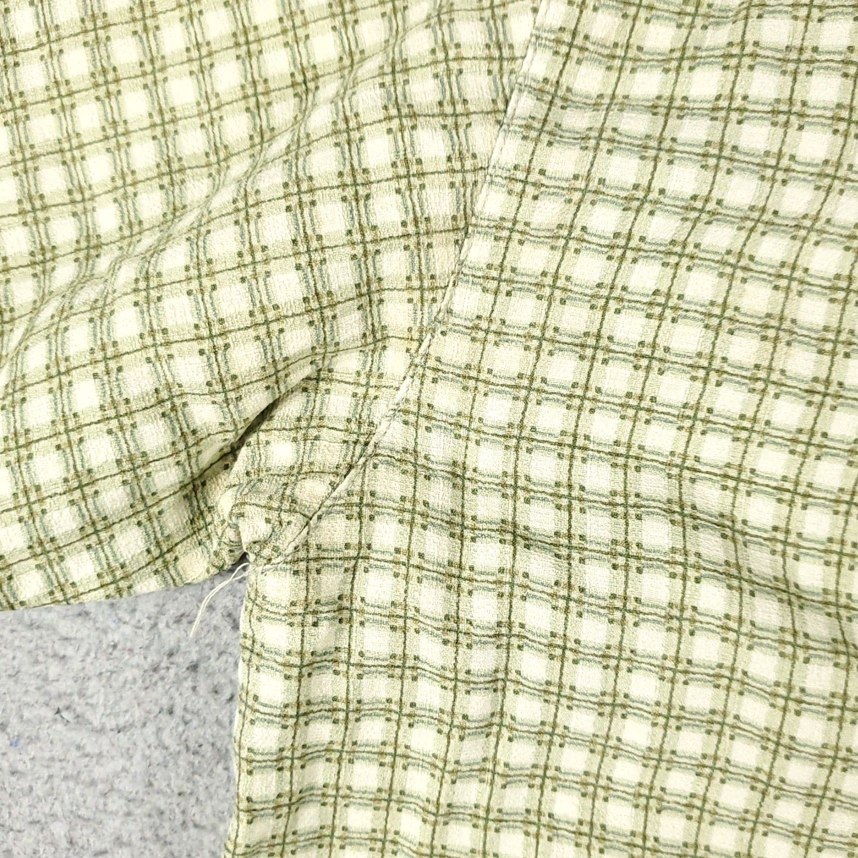 Tommy Bahama Tommy Bahama Shirt Mens Large Green Tropical Hawaiian Short Sleeve Button Up Size US L / EU 52-54 / 3 - 3 Thumbnail