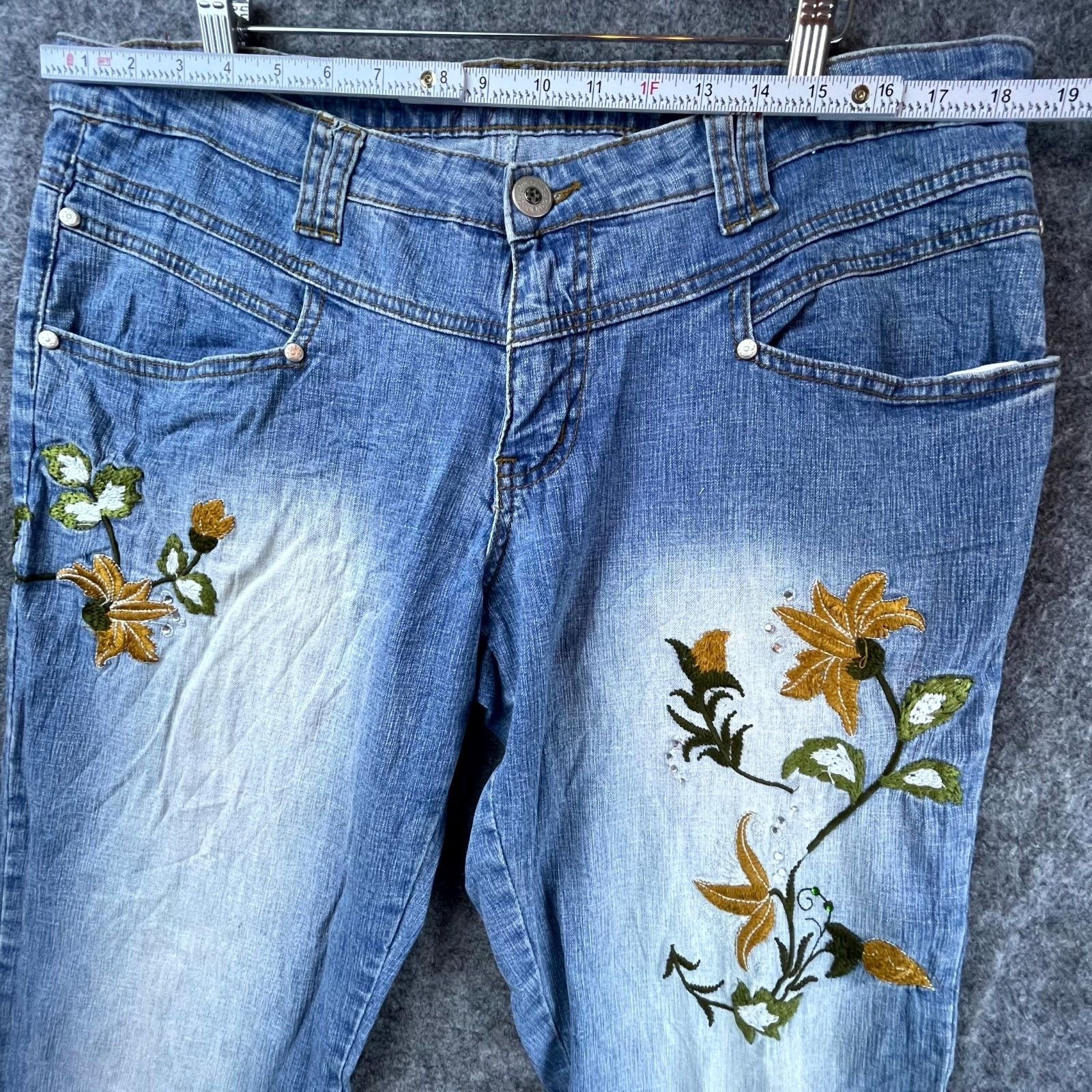Judy Blue Judy Blue Jeans Women 13 Embroidery Wide Hippie Boho Y2K Size 36" / US 14 / IT 50 - 4 Thumbnail