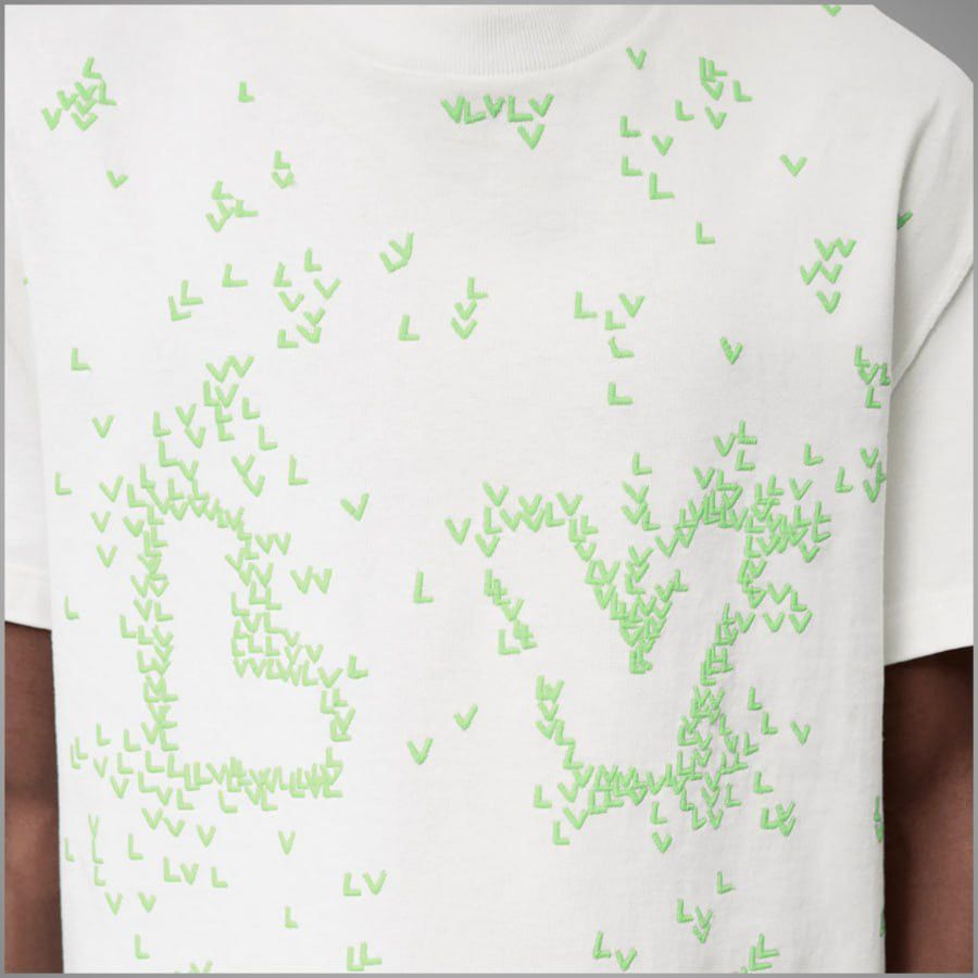Louis Vuitton LOUIS VUITTON LV SPREAD EMBROIDERY T-SHIRT MILK WHITE/GREEN Size US M / EU 48-50 / 2 - 2 Thumbnail