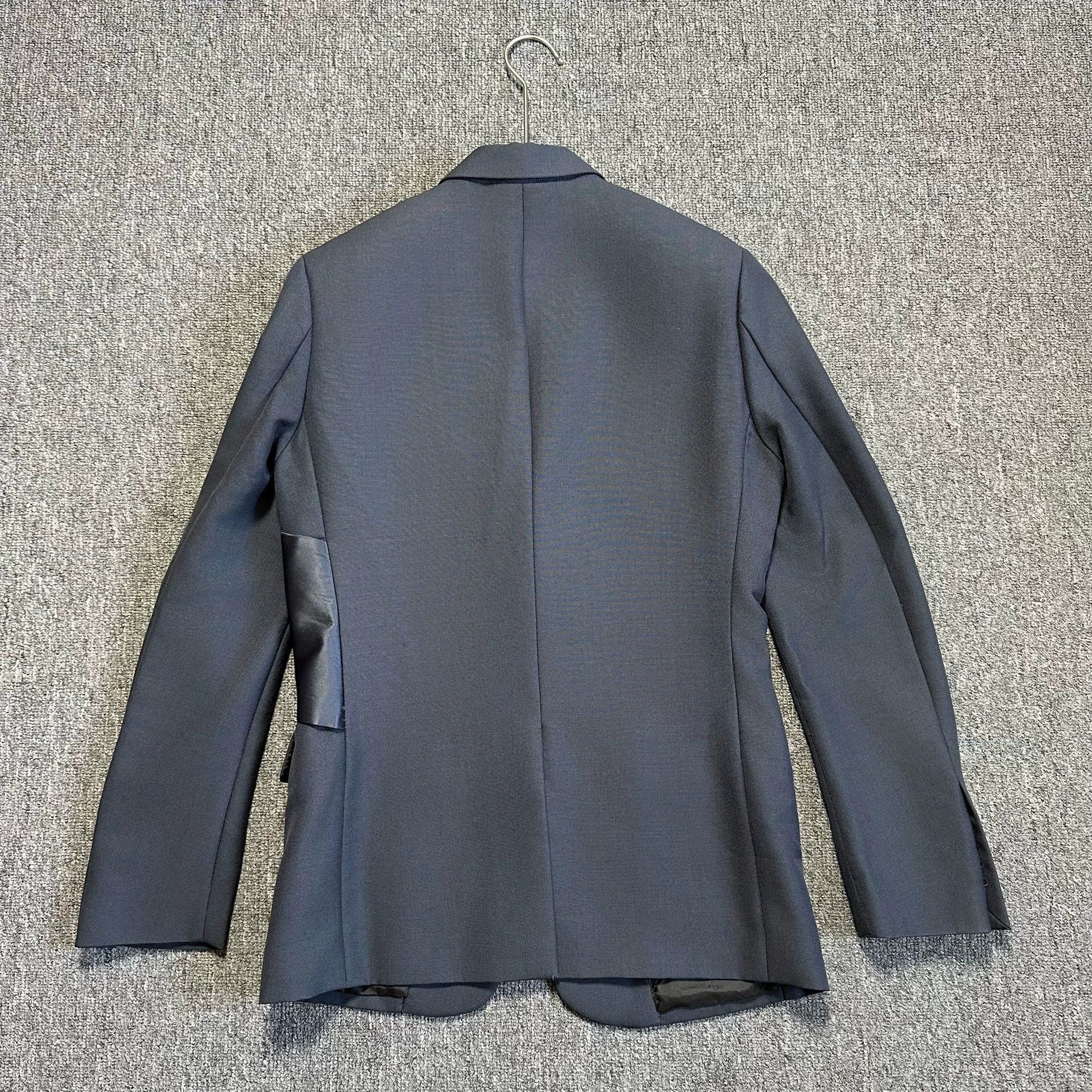 Dior dior men fog blue satin suit jacket Size US M / EU 48-50 / 2 - 4 Thumbnail