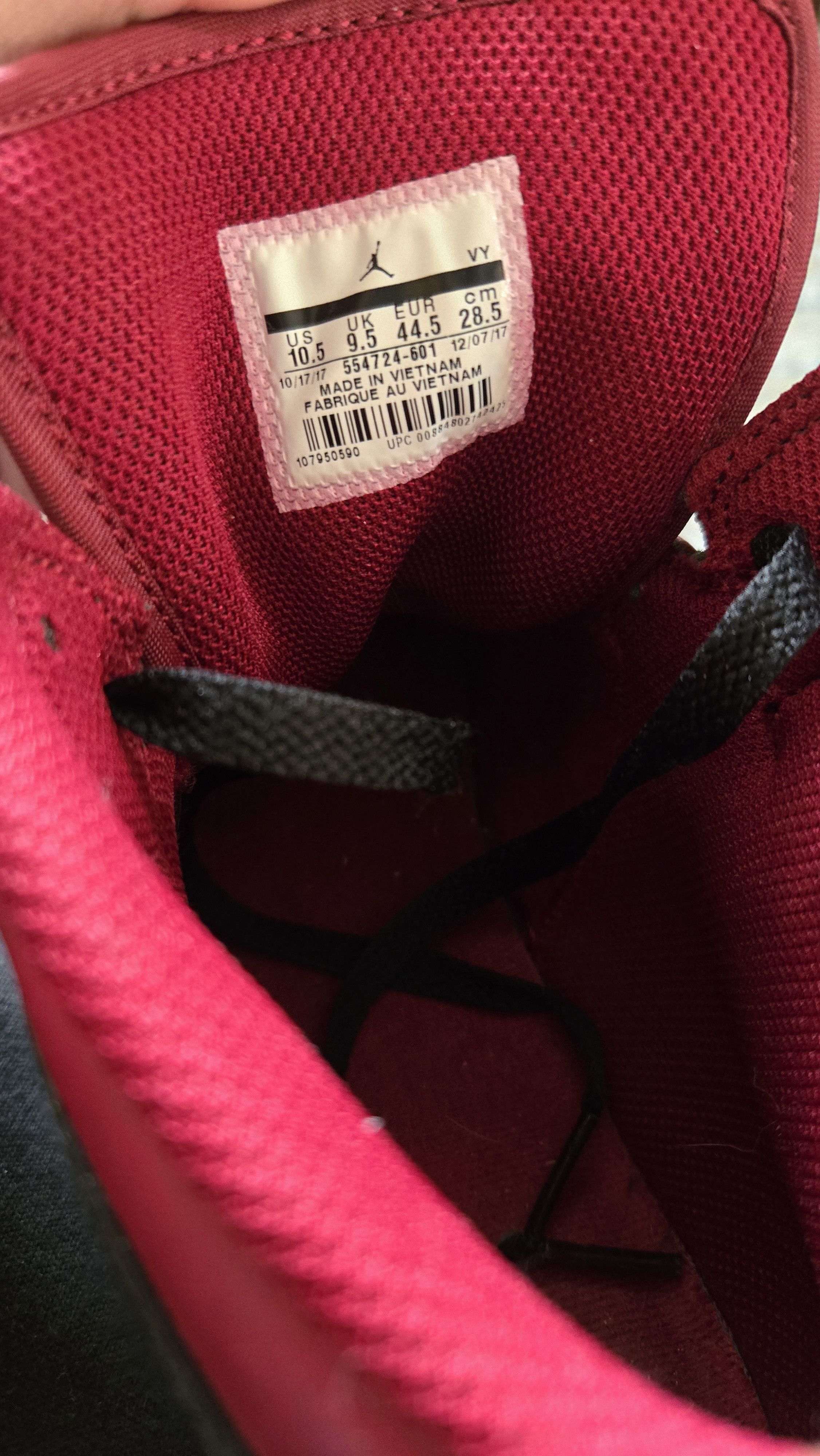 Jordan Brand Jordan 1 Hightop Size US 10.5 / EU 43-44 - 3 Thumbnail
