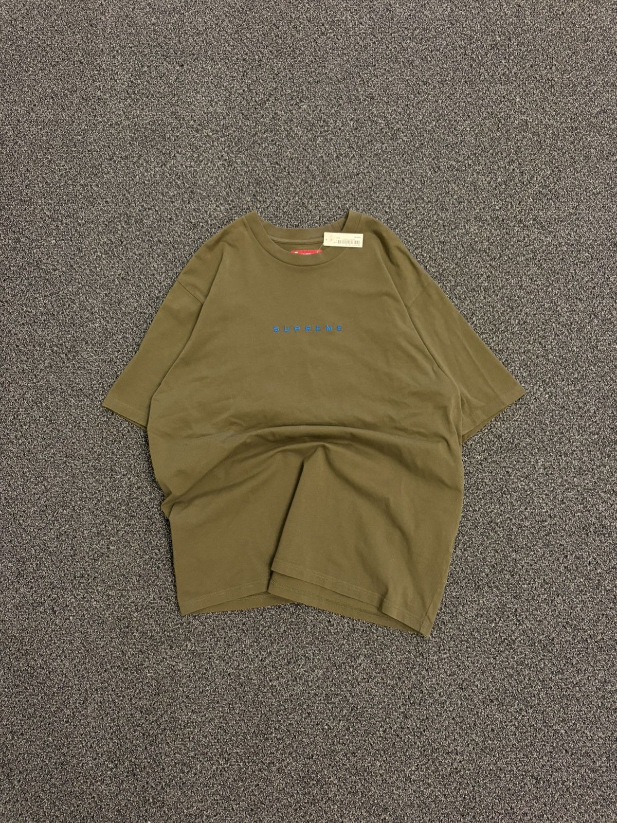 Supreme Supreme University Top Size US L / EU 52-54 / 3 - 2 Thumbnail