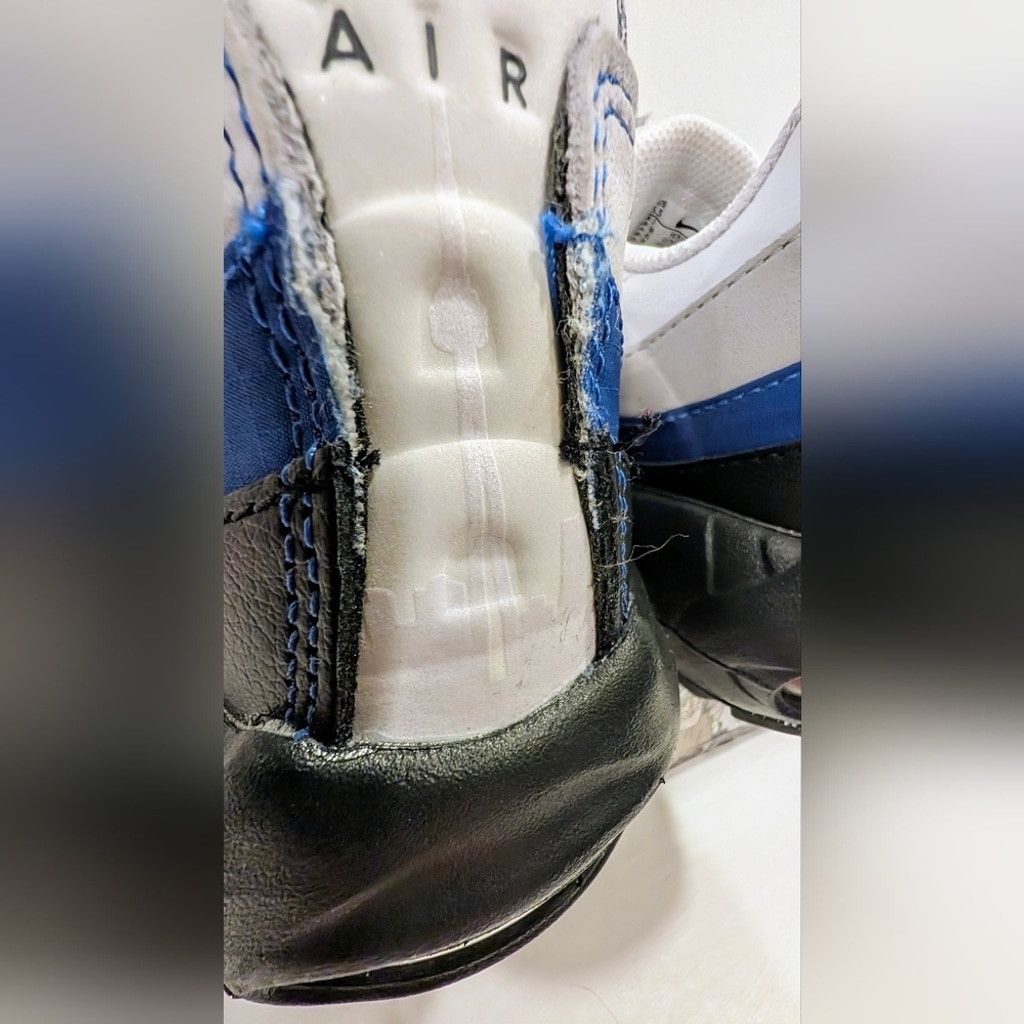 Nike OVO x Nike Air Max 95 Toronto Sneakers Size US 5.5 / EU 38 - 7 Thumbnail