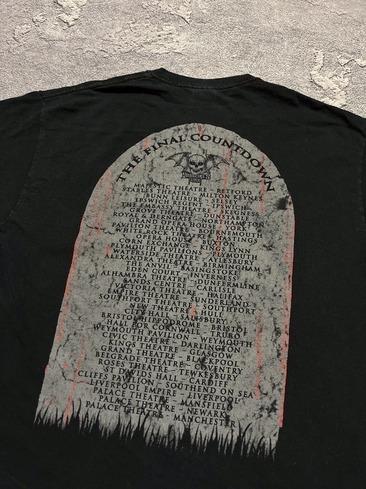 Band Tees Vampires Rock The Final Countdown Size US M / EU 48-50 / 2 - 5 Thumbnail