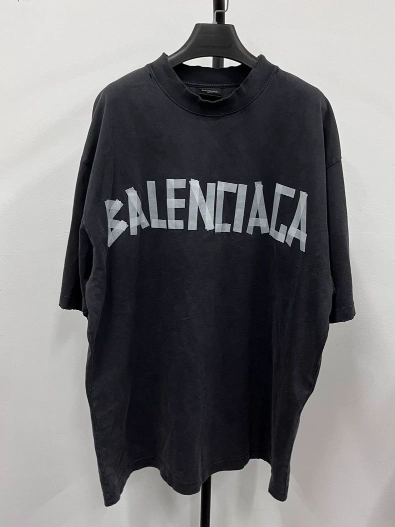 Balenciaga Balenciaga Adhesive tape short sleeve 2504-Nextarrow Size US L / EU 52-54 / 3 - 1 Thumbnail
