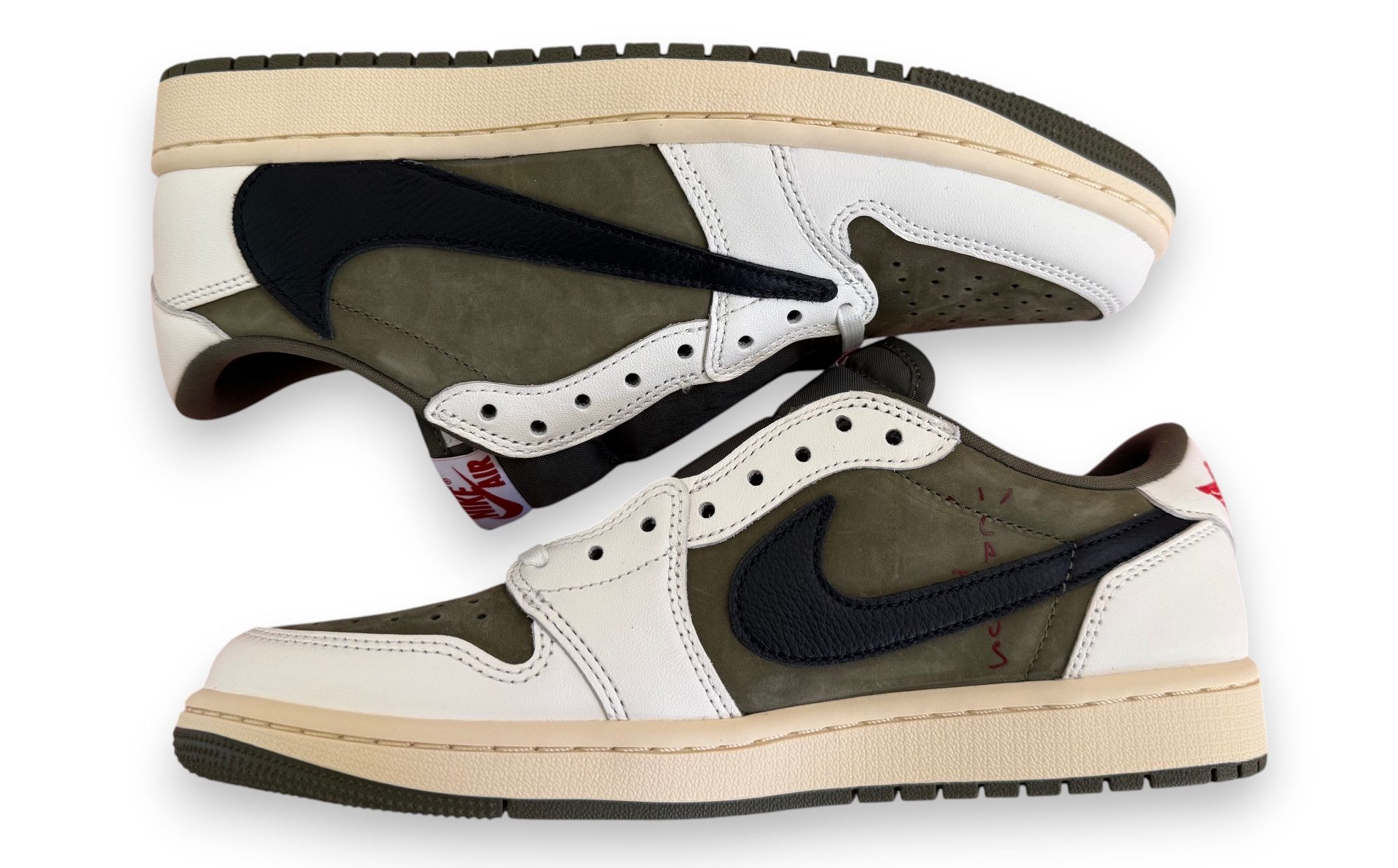 Nike × Travis Scott Air Jordan 1 Low OG SP Travis Scott Medium Olive Size US 9 / EU 42 - 1 Thumbnail