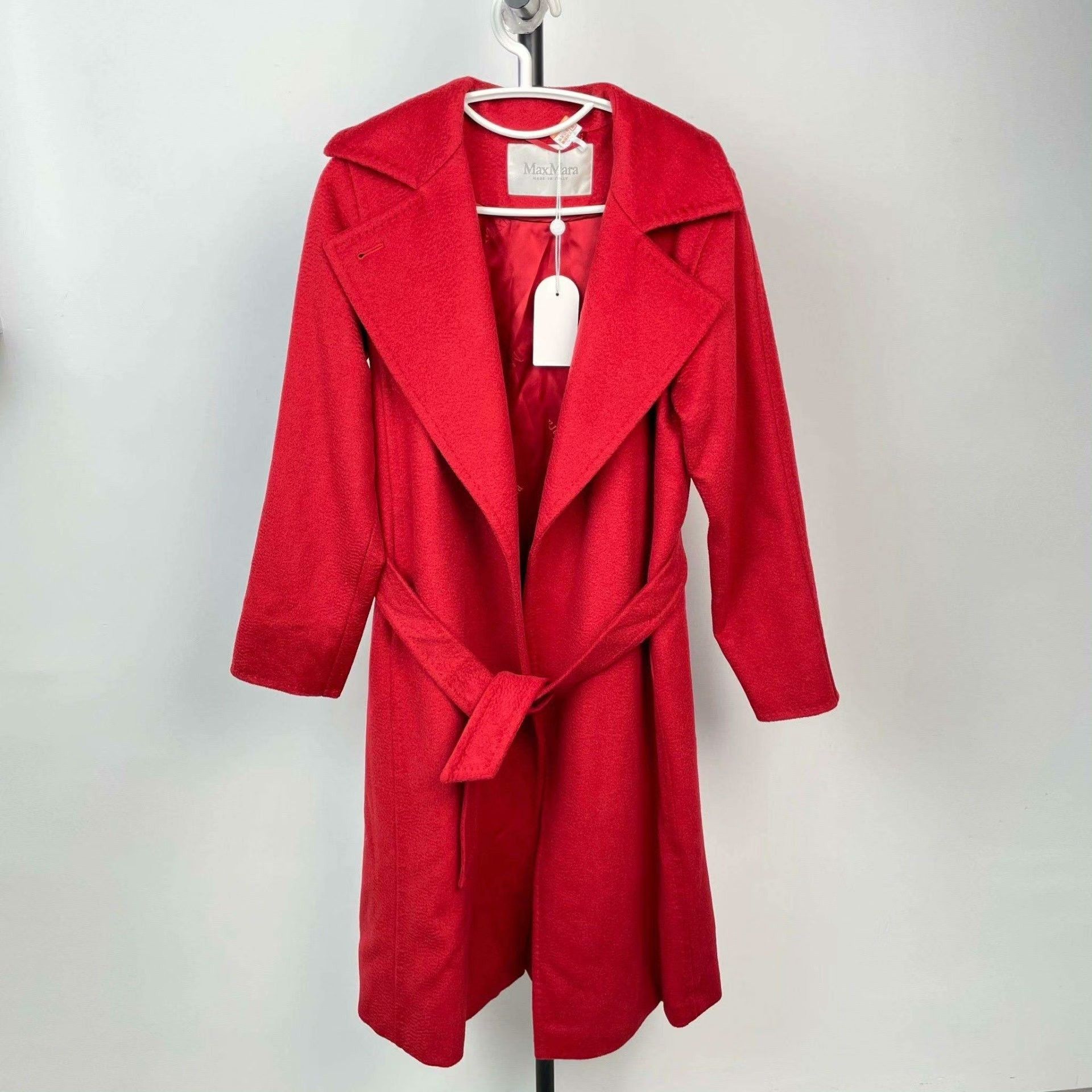 Max Mara Max Mara Red Coat 2XS Women Size XS / US 0-2 / IT 36-38 - 1 Thumbnail
