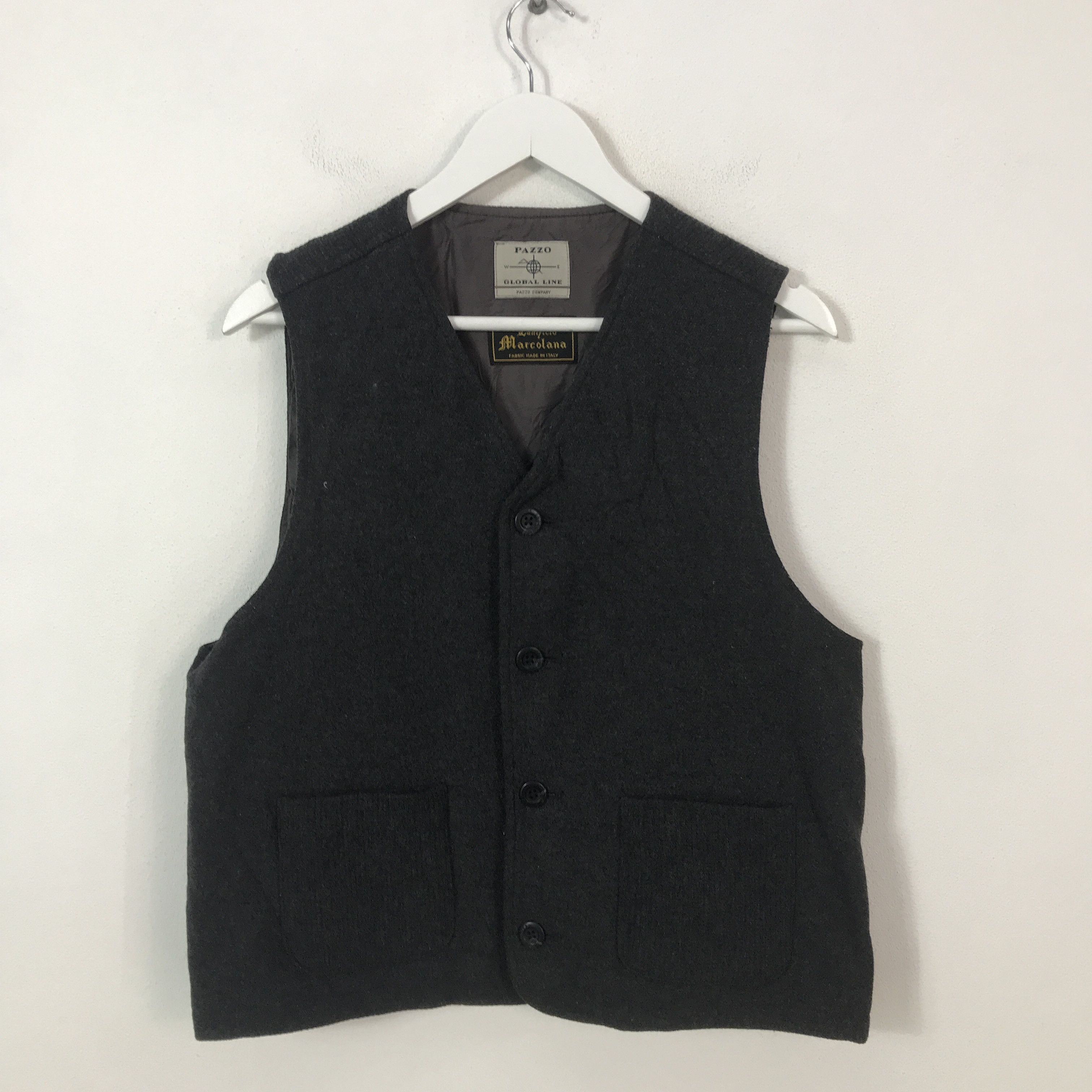 Pazzo pazzo Wool button vest made in Japan K69B19 Size US M / EU 48-50 / 2 - 1 Thumbnail