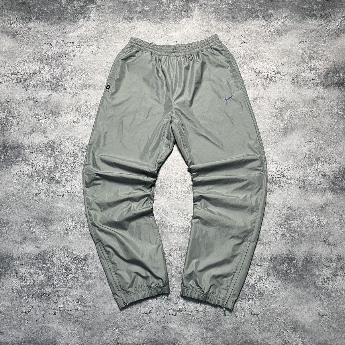 Nike Nylon Track Pants Swoosh Y2K Streetwear Baggy Drill ACG