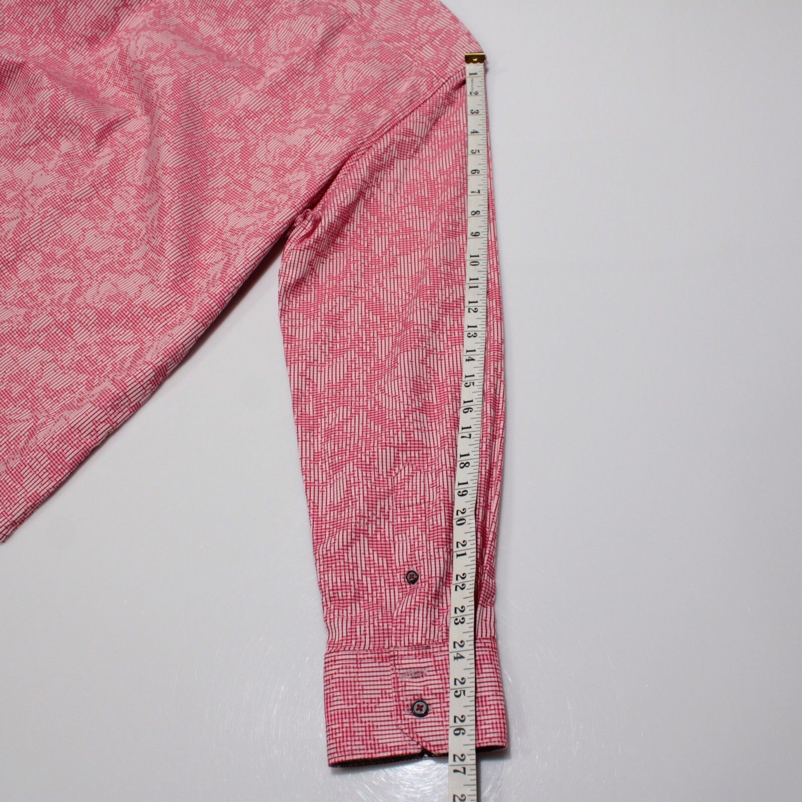 Robert Graham Robert Graham New with tags Shirt Size XL US In Red Size US XL / EU 56 / 4 - 5 Thumbnail