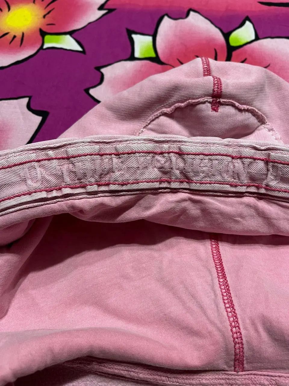 True Religion True Religion zip hoodie y2k style pink big logo Size L / US 10 / IT 46 - 11 Thumbnail