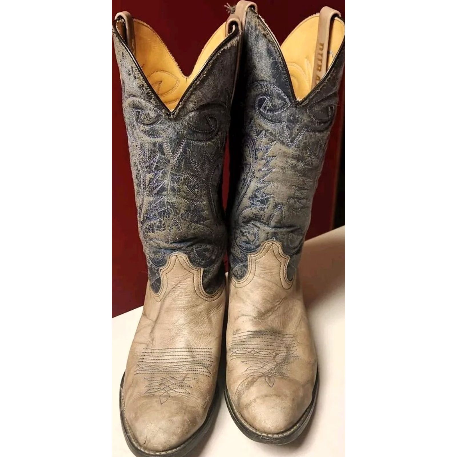Durango VINTAGE Durango Leather Western Cowboy Boots Men 10 D USA Gray Pointed Toe Retro Southwestern 89474 Size US 10 / EU 43 - 2 Thumbnail
