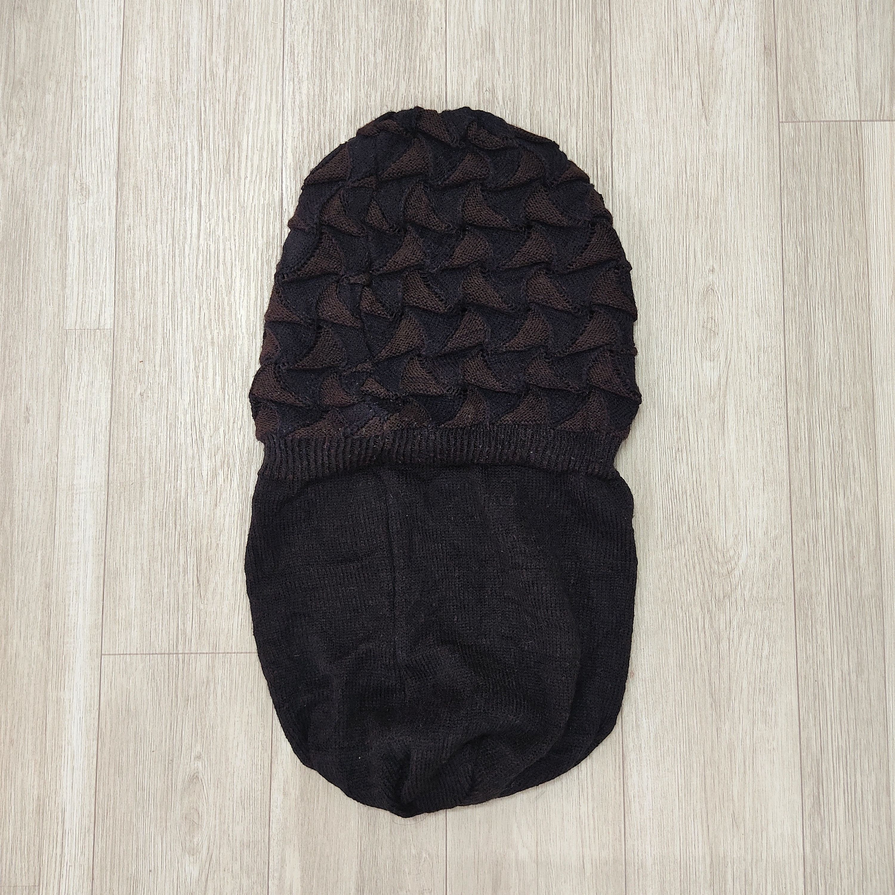 Beauty Beast Reversible Knitted Chrome of Hearts Inspired Pattern Beanie Size ONE SIZE - 10 Thumbnail