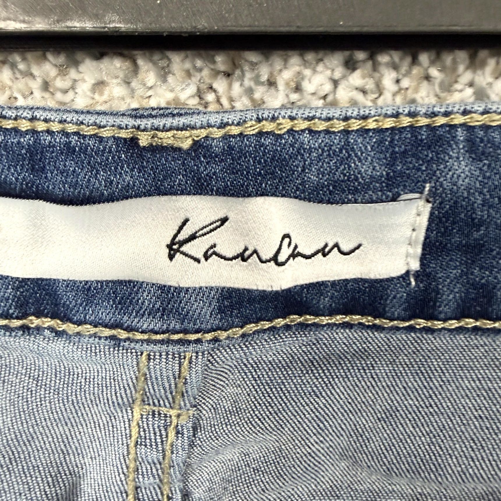 Vintage VINTAGE? No — KanCan Jeans Womens 11/29 28x27.5 Blue Denim Mid Rise Skinny Stretch Grunge Boho Size 32" / US 10 / IT 46 - 7 Thumbnail