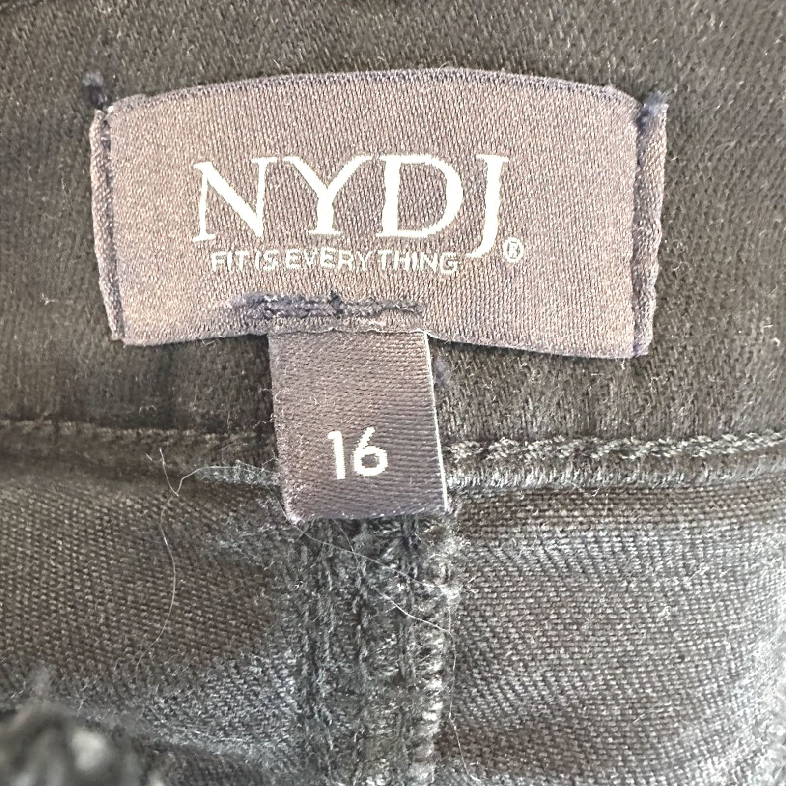 NYDJ NYDJ Marilyn Lift Tuck Technology Straight Jeans Black 16 Size 38" / US 16 / IT 52 - 14 Thumbnail