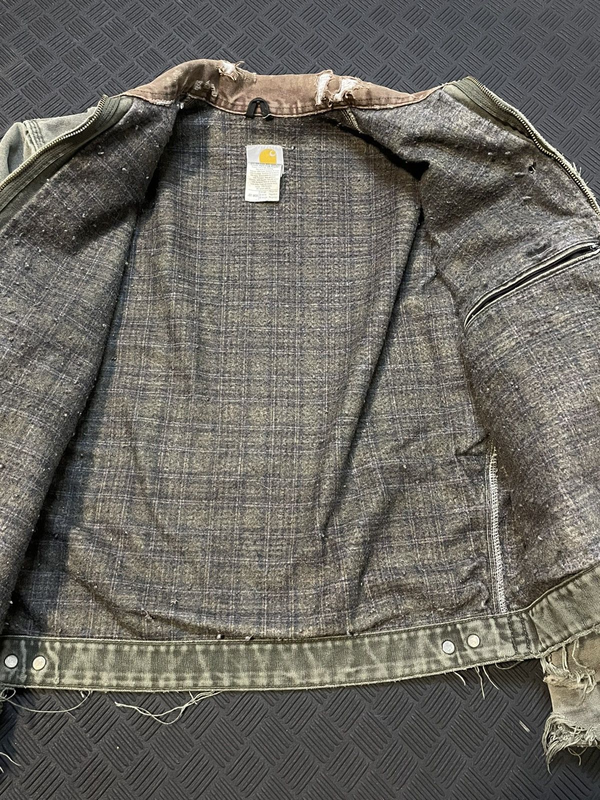 Carhartt J97 Vintage Thrashed Moss Green Carhartt Detroit Jacket Size US M / EU 48-50 / 2 - 4 Thumbnail